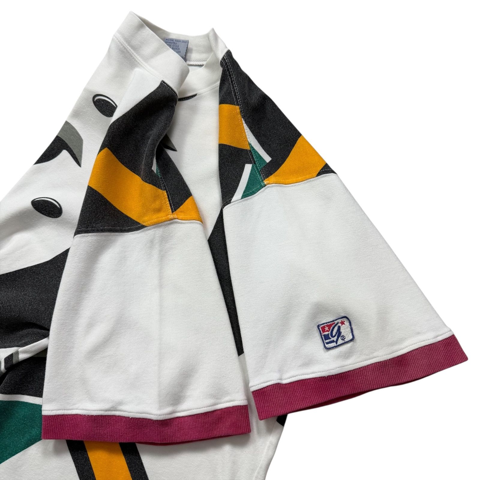 NHL VTG 90s MIGHTY DUCKS 1994 THE GAME BIG LOGO AOP T-SHIRT Size US M / EU 48-50 / 2 - 7 Thumbnail