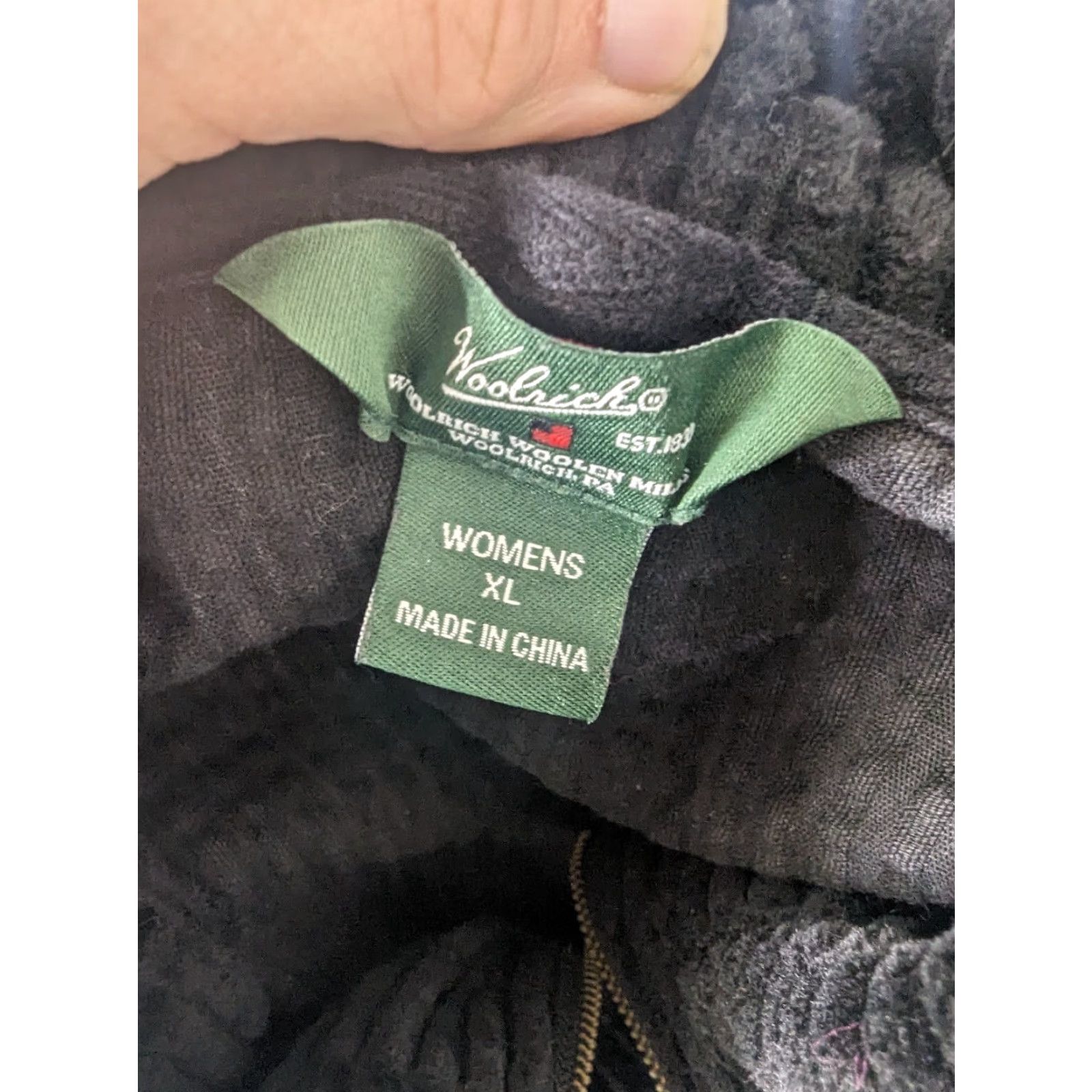 Vintage **VINTAGE WOOLRICH WOMEN’S BLACK XL COAT JACKET** User: Vintage Woolrich Women’s Black XL Coat Jacket Size XL / US 12-14 / IT 48-50 - 4 Thumbnail