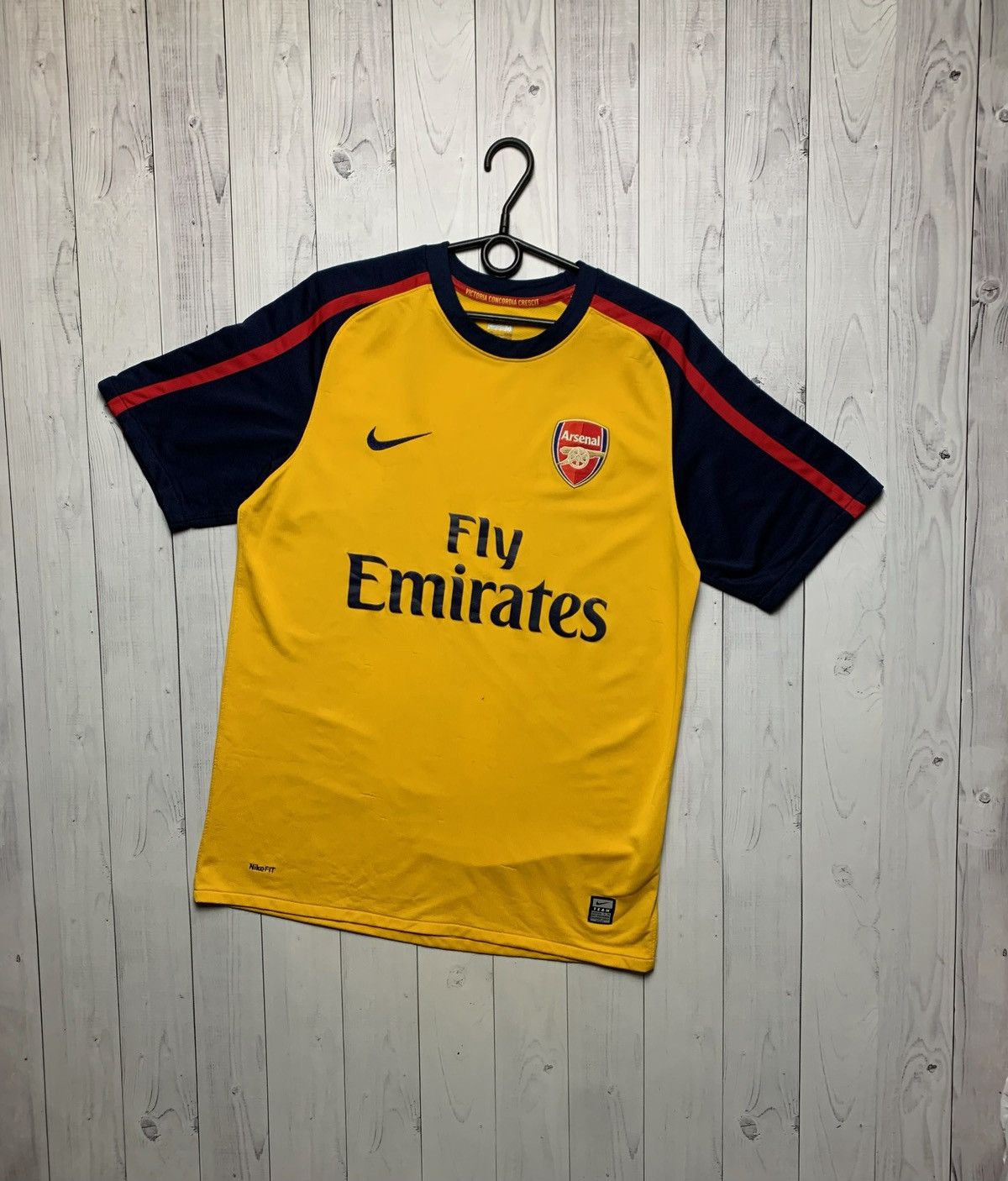 Nike × Vintage Vintage Arsenal soccer jersey Nike yellow size M Size US M / EU 48-50 / 2 - 1 Thumbnail