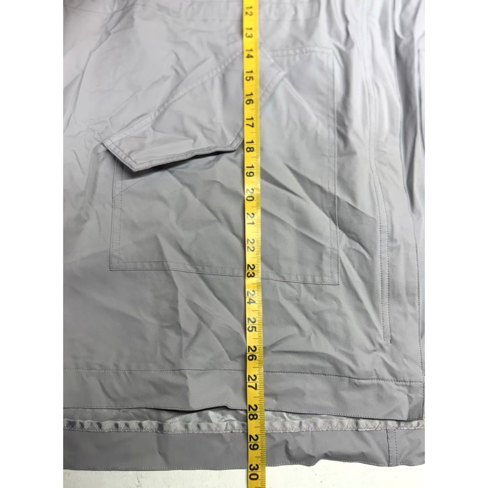 Fabletics Fabletics Oversized Rain Jacket Wind Resistant Gray Mid-Length Removable Hood Size M / US 6-8 / IT 42-44 - 6 Thumbnail
