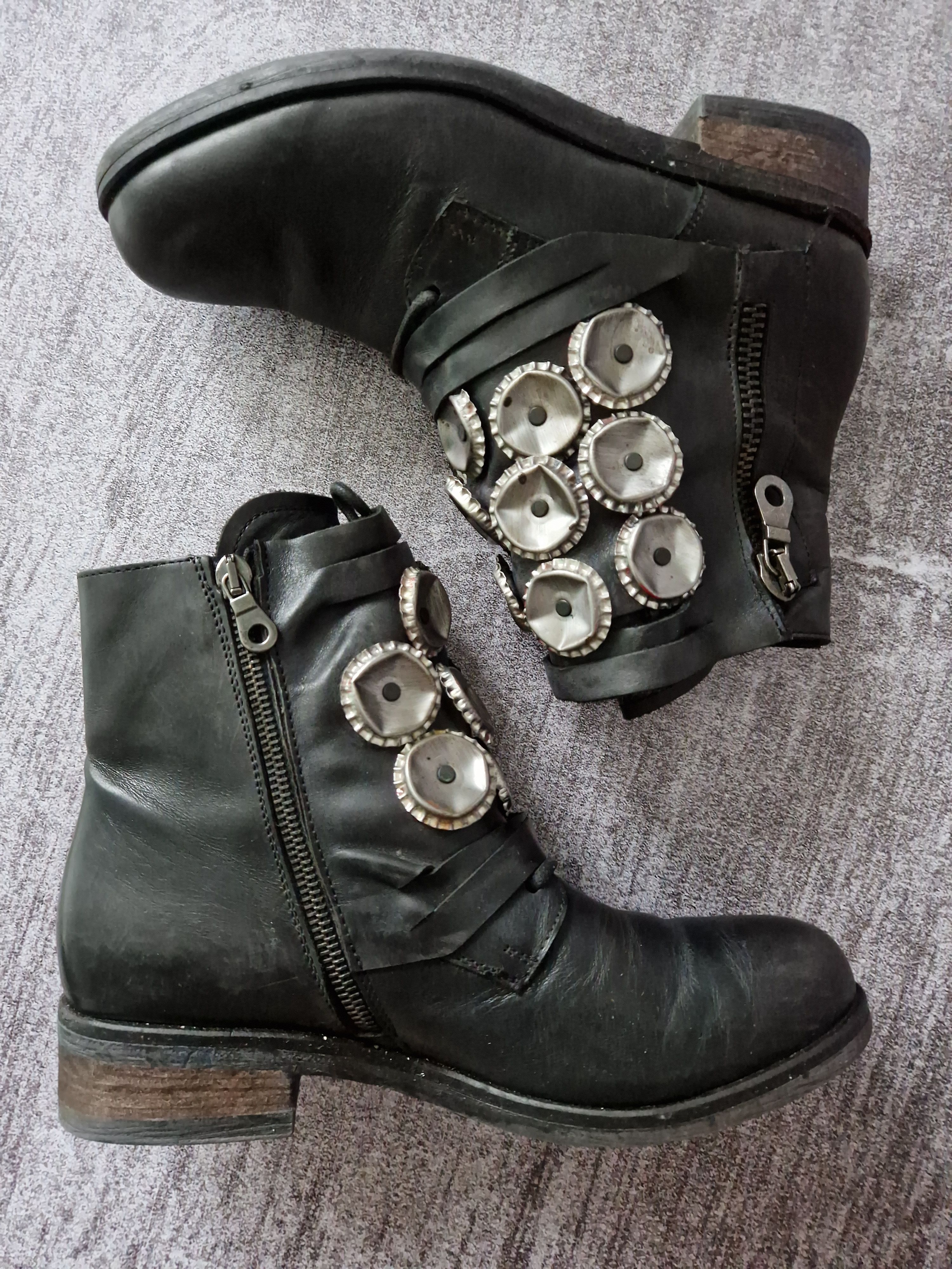 Japanese Brand Faded leather metal futuristic boots Size US 6 / IT 36 - 6 Thumbnail