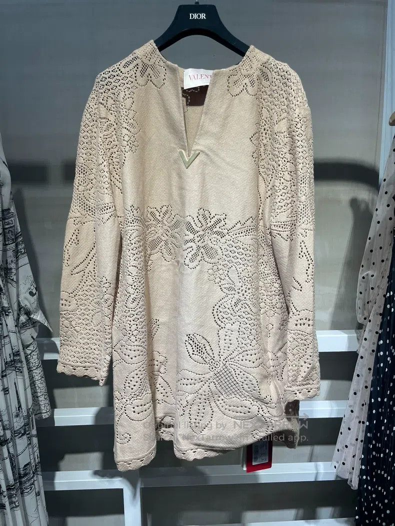 Valentino Valentino Knitted embroidered V-neck dress Size L / US 10 / IT 46 - 2 Thumbnail