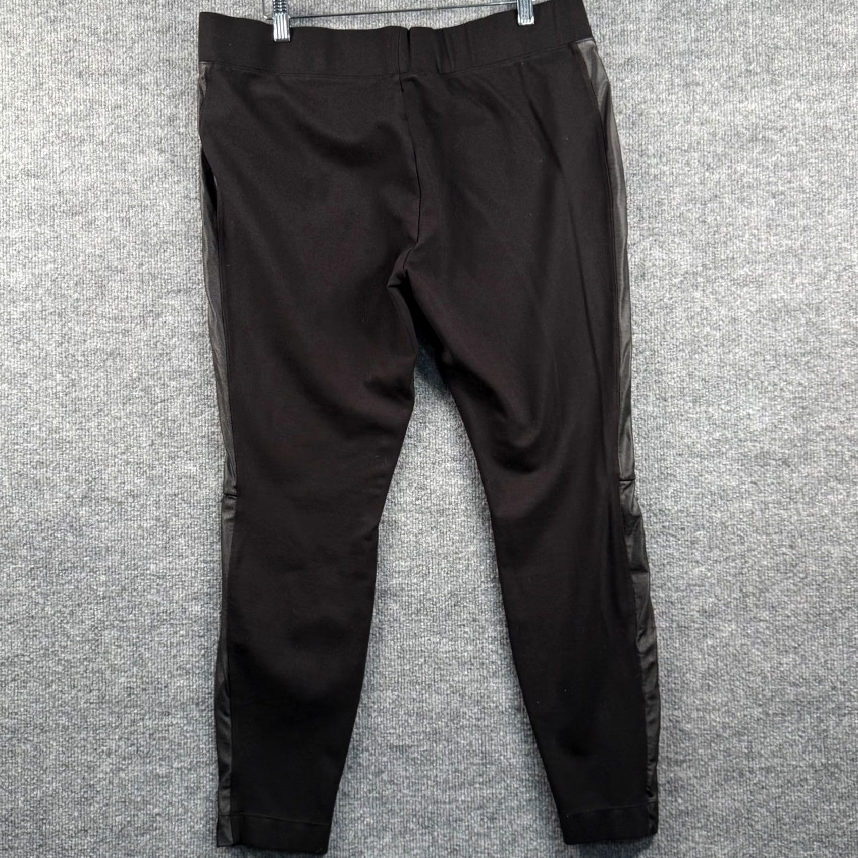 White House Black Market WHBM Leggings Black Faux Leather Side Panels Biker Moto Ponte Knit Elastic Waist L Womens Size 36" / US 14 / IT 50 - 2 Thumbnail