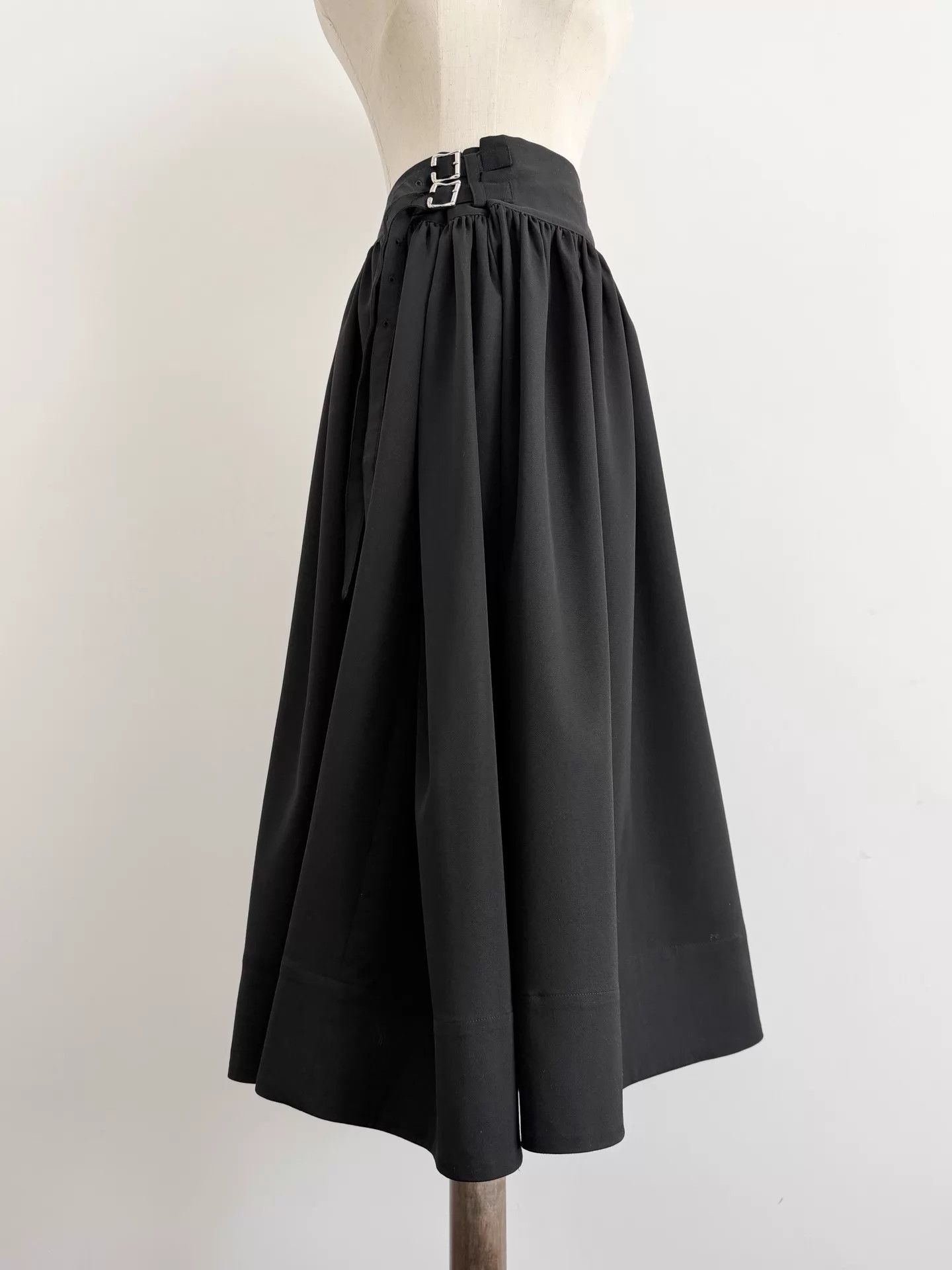 Limi Feu Limi feu Black Double Buckle Wool Swing Midi Skirt Size 26" / US 2 / IT 38 - 5 Thumbnail