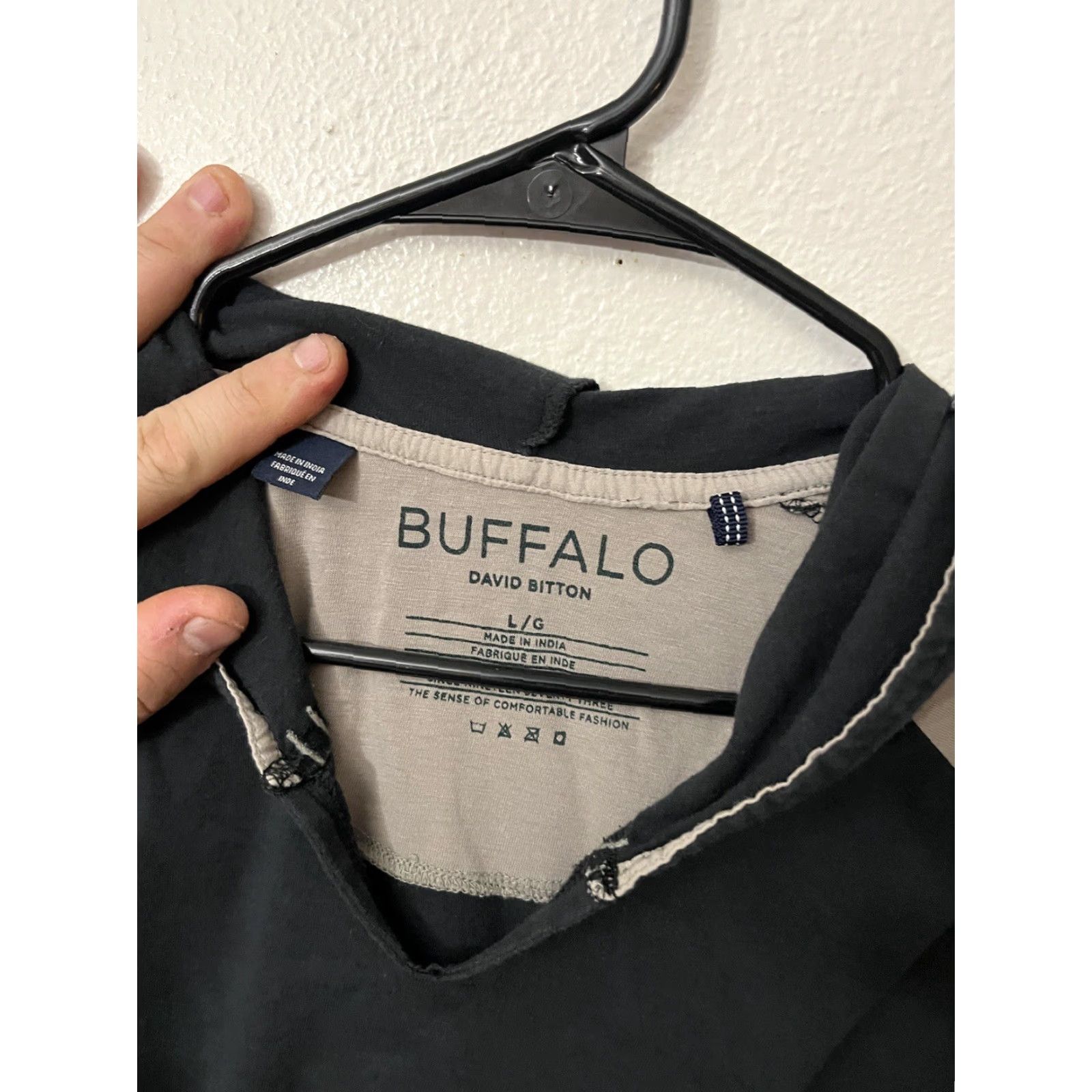 Vintage Buffalo Sweatshirt Pullover Hooded Men's Sz Large Black Cotton Knit Logo Crew Neck Buffalo Brand Mens Modern Comfort Size US L / EU 52-54 / 3 - 3 Thumbnail
