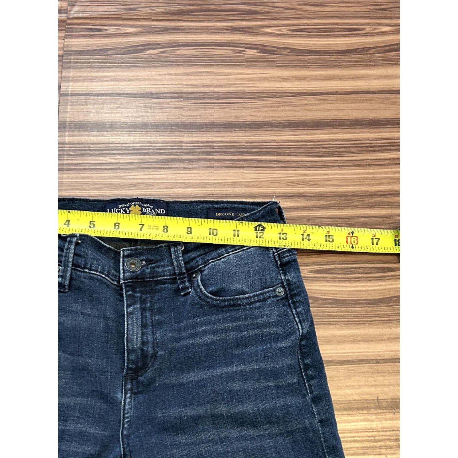 Lucky Brand Lucky Brand Brooke Capri Jeans Womens Regular Size 0/25 Blue Denim 5-Pocket Design Distressed Logo Size 25" / US 0 / IT 36 - 5 Thumbnail