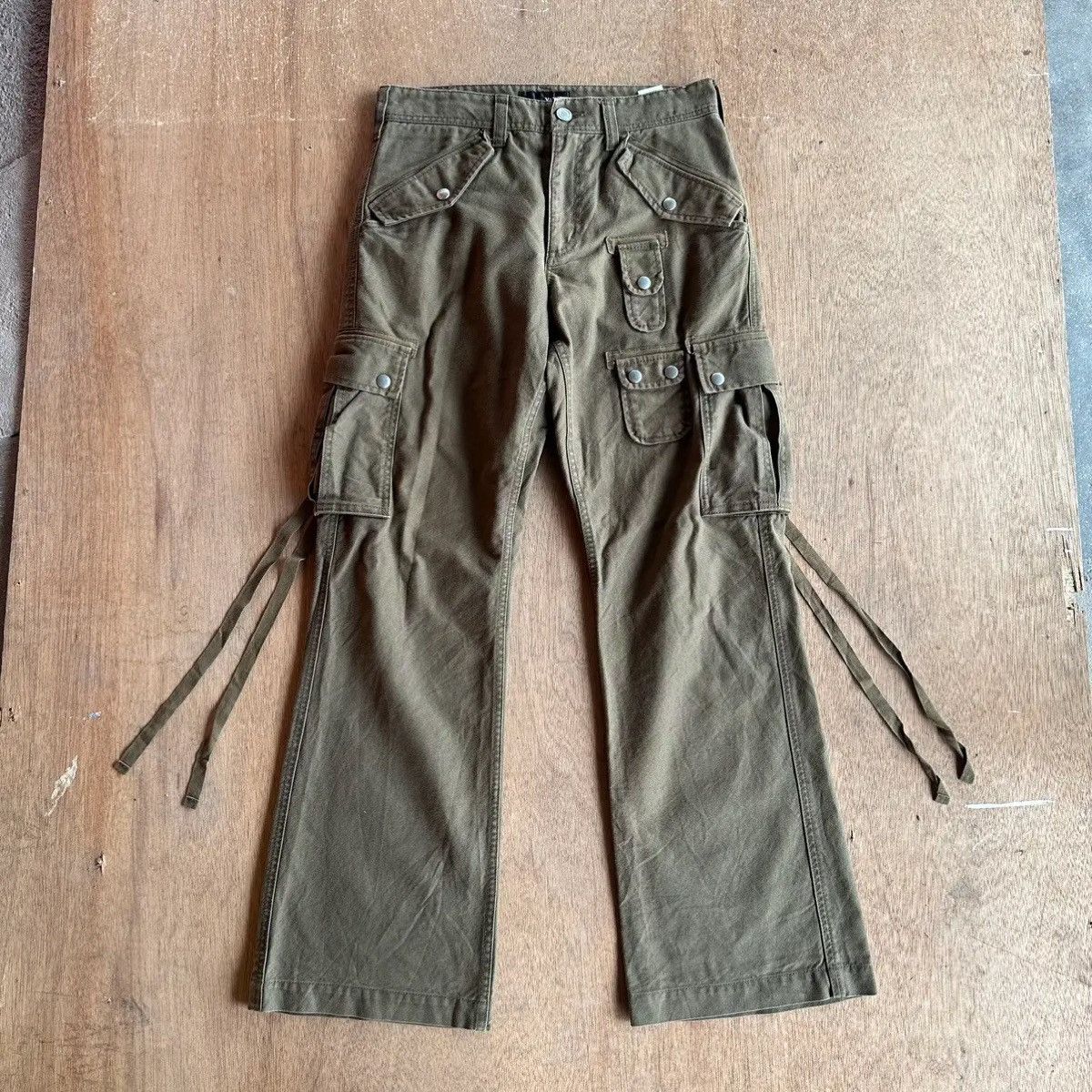Hysteric Glamour RARE💥FLARE/BOOTCUT VAROSH JAPAN PARACHUTE MULTIPOCKET PANTS Size US 30 / EU 46 - 2 Thumbnail