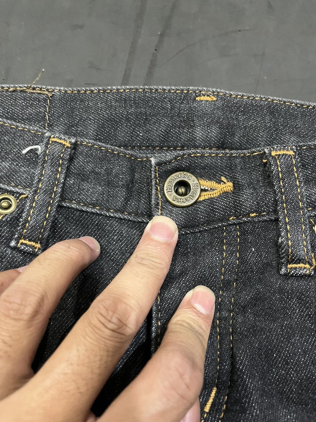 20471120 × Beauty Beast × Hysteric Glamour 💸BINDINGOFFER💸Hysteric glamour flared jeans Size 29" - 3 Thumbnail