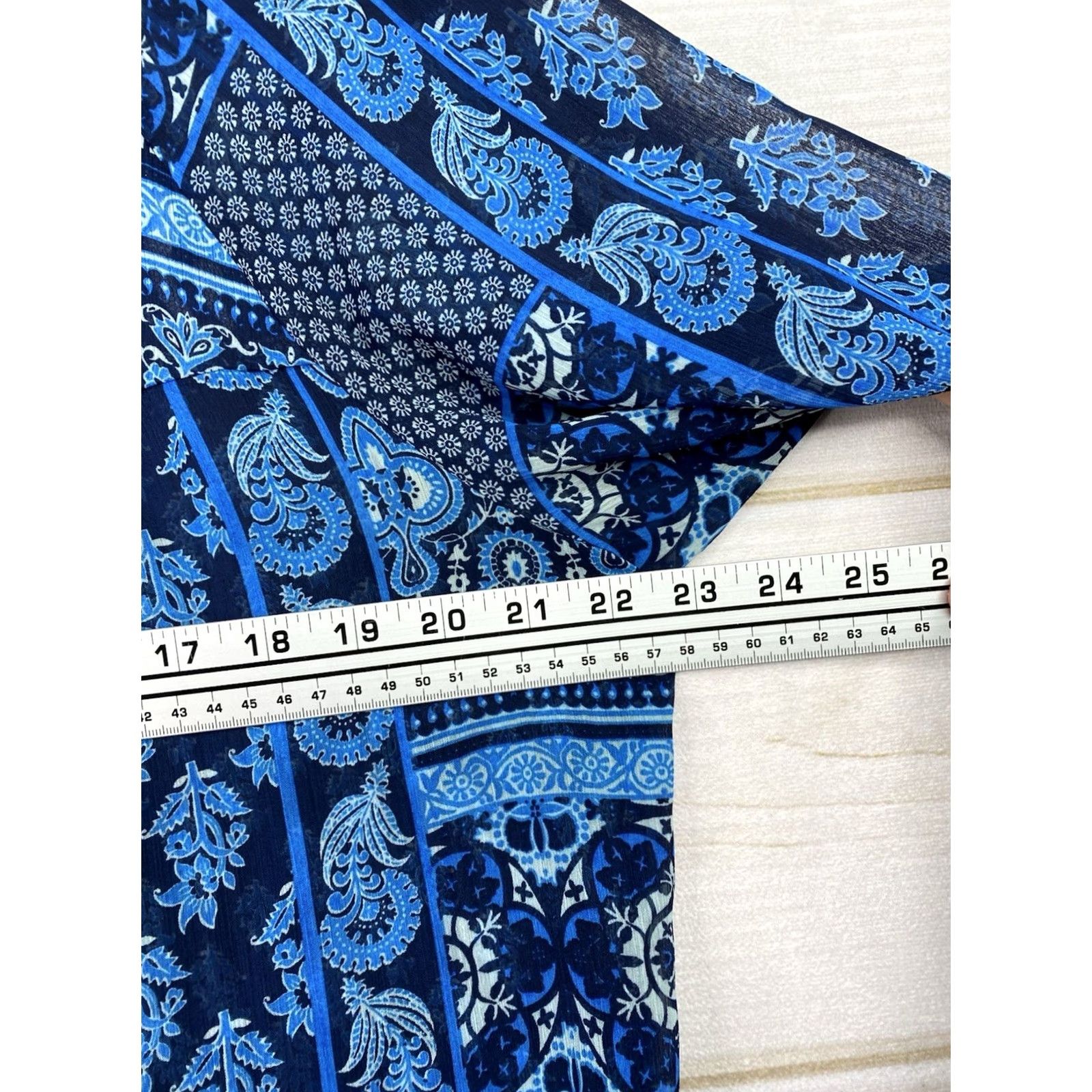 Vintage Zac & Rachel Top Womens 1X Blue Floral Lace Embroidered Tie Neck Lightweight Shirt Adult Plus 1X Blue Embroidered Floral V-Neck 3/4 Sleeve Size XL / US 12-14 / IT 48-50 - 6 Thumbnail