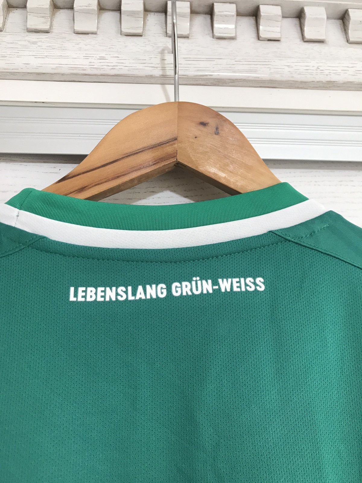 Umbro Werder Bremen 2021-2022 Home Soccer Jersey Football Kit Size US XL / EU 56 / 4 - 7 Thumbnail