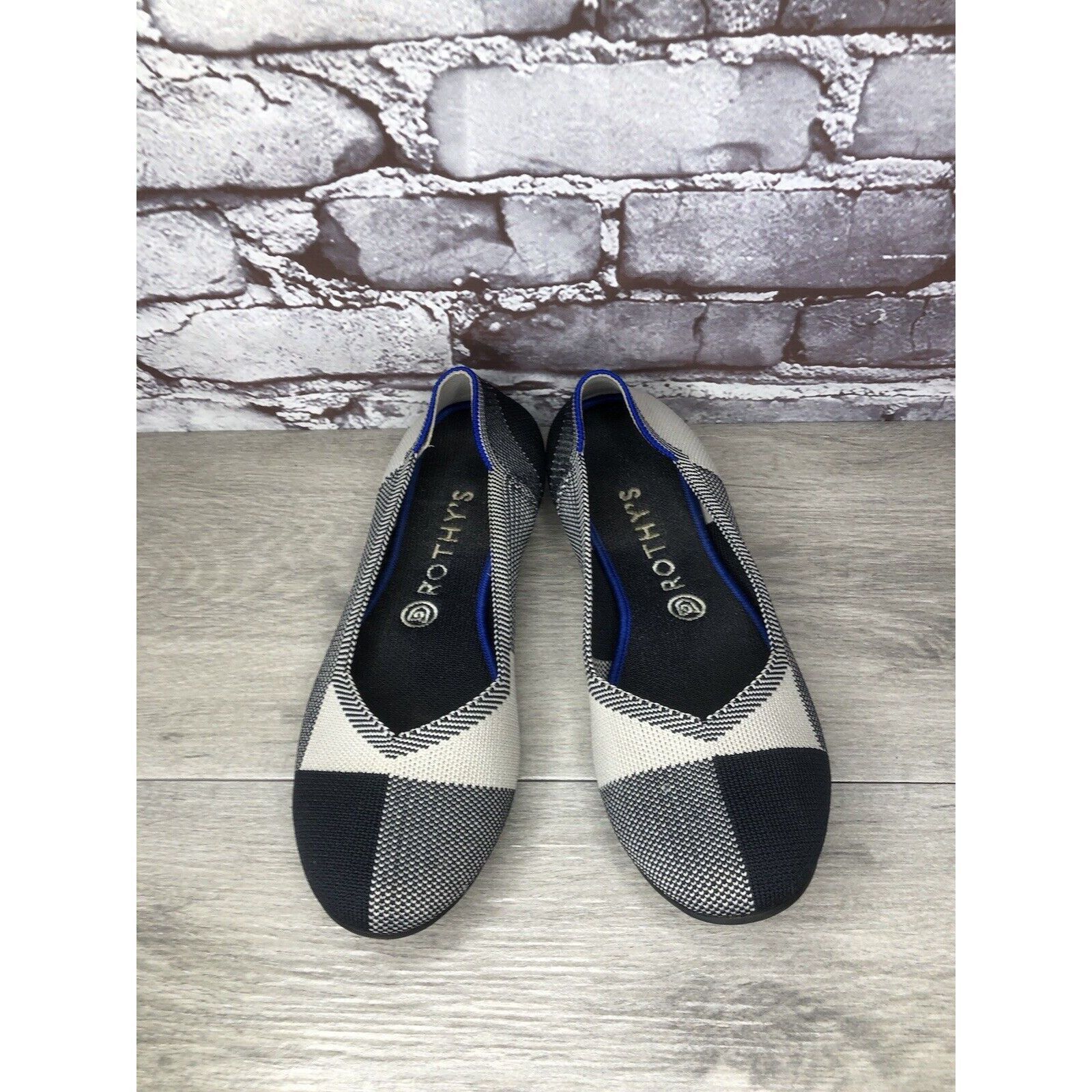 Other Rothy’s The Flat Captoe Dove Grey Black Plaid Knit Round Bal Size US 9 / IT 39 - 4 Thumbnail