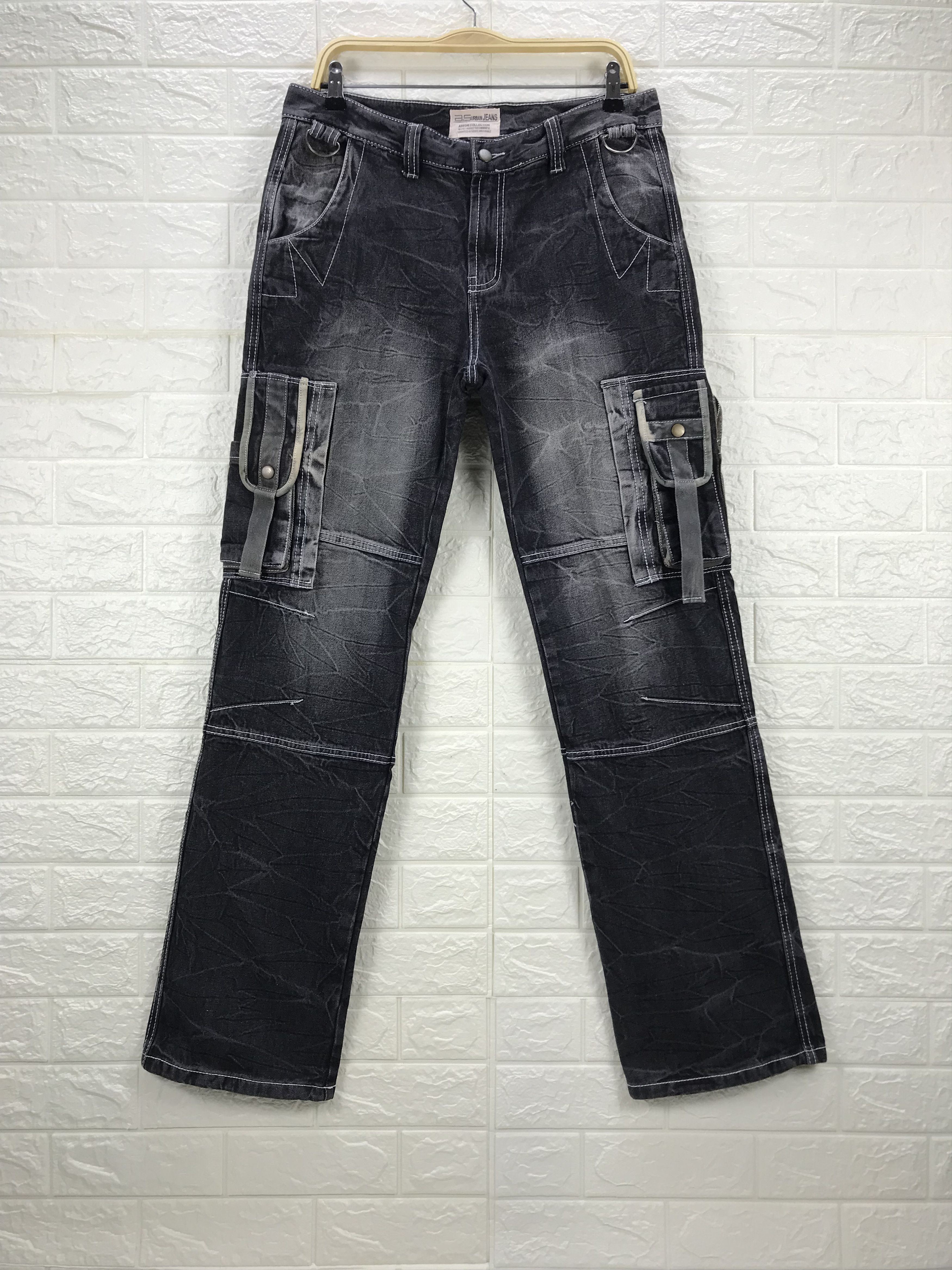 Urban Outfitters Vintage Japanese Urban Seditionaries Faded Black Cargo Jeans Size US 34 / EU 50 - 1 Thumbnail