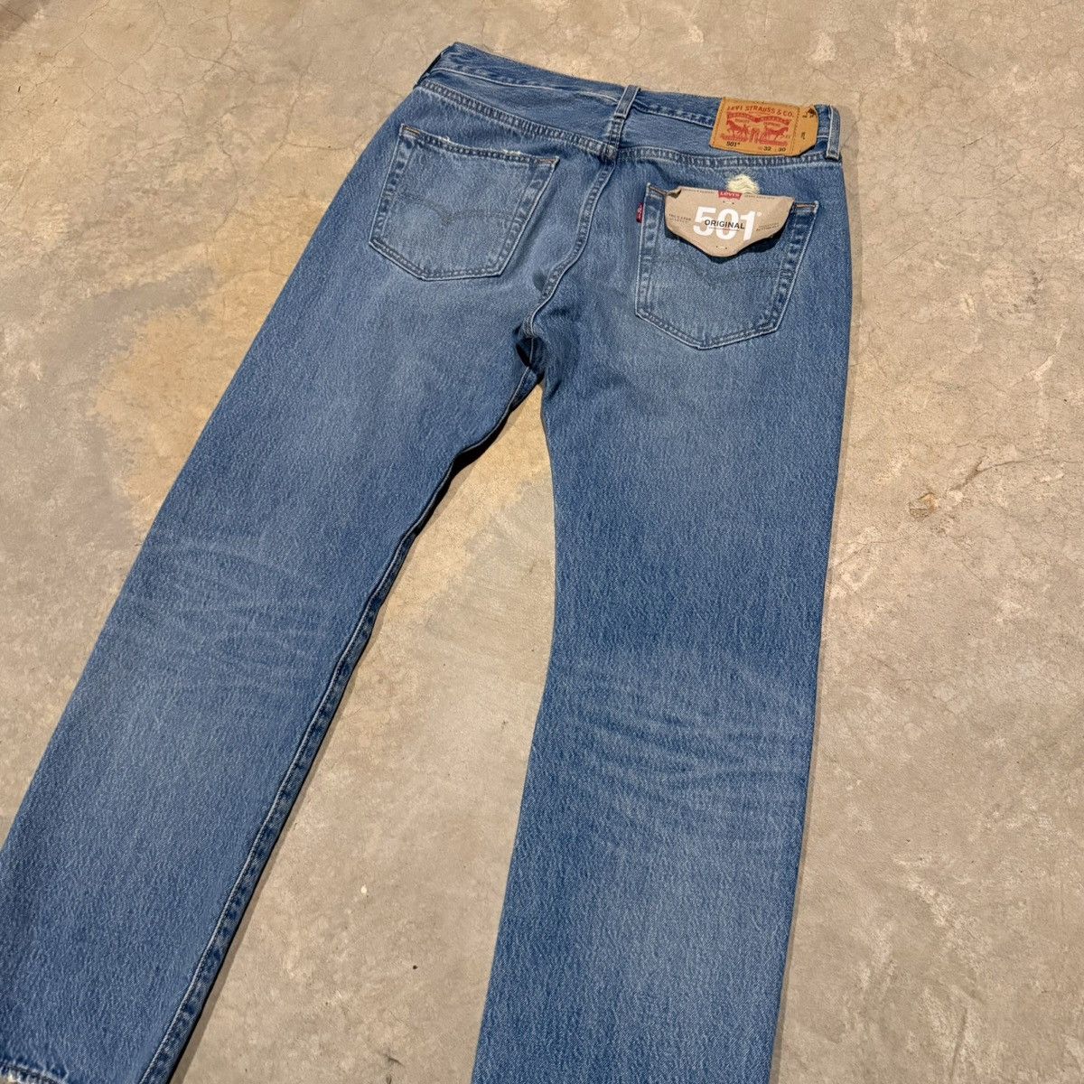 Levi's Levi’s 501 Distressed Thrashed Jeans Skater Grunge ERD Y2K Size US 32 / EU 48 - 11 Thumbnail