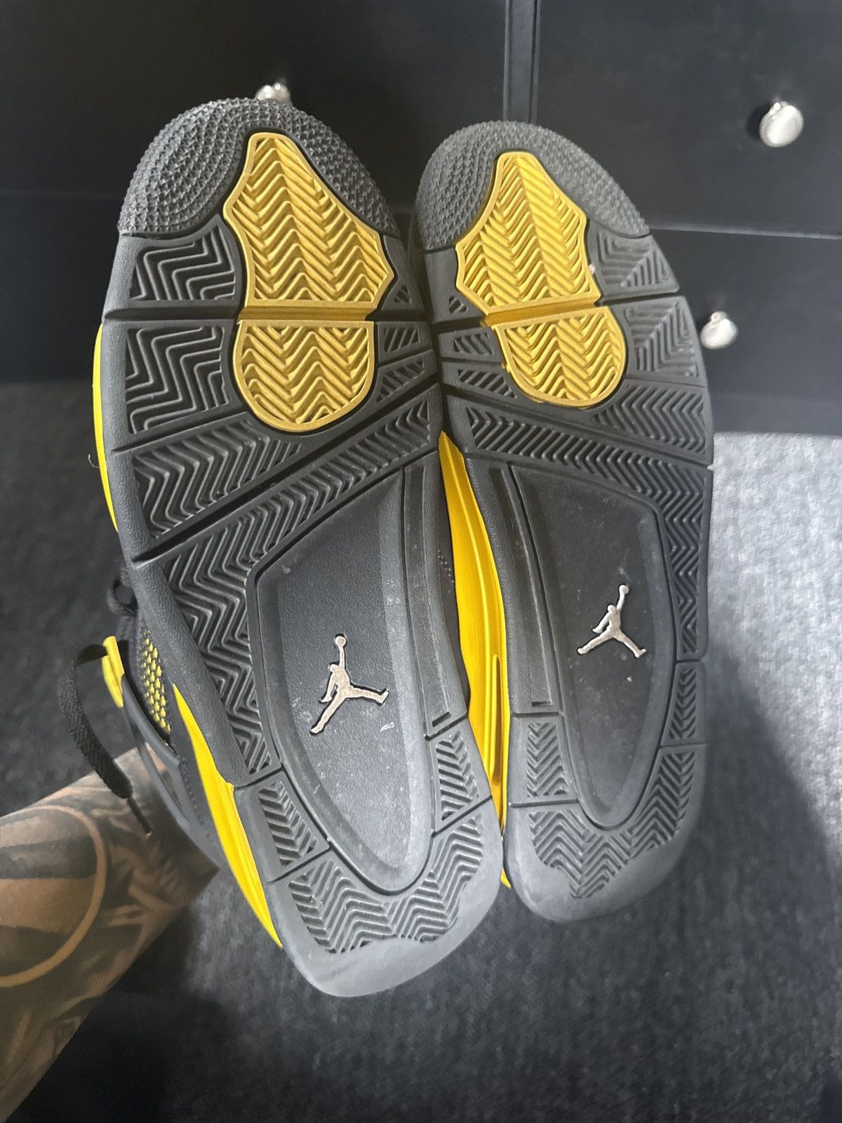 Jordan Brand Jordan 4 “Thunder” Size US 9.5 / EU 42-43 - 6 Thumbnail