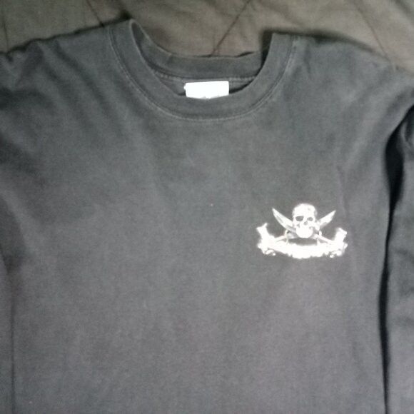 Disney × Vintage Vintage Y2K Disney Pirates Of The Caribbean Flames T-Shirt Size US L / EU 52-54 / 3 - 3 Thumbnail