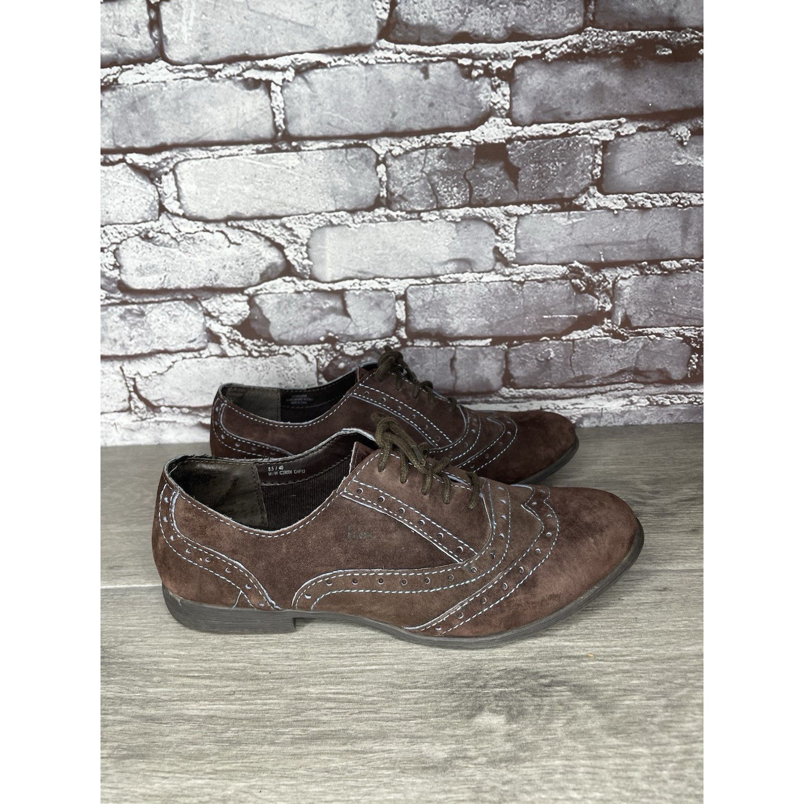 Born Born BOC Suzette Wingtips Shoes Brown Suede Blue Stitching O Size US 8.5 / IT 38.5 - 14 Thumbnail