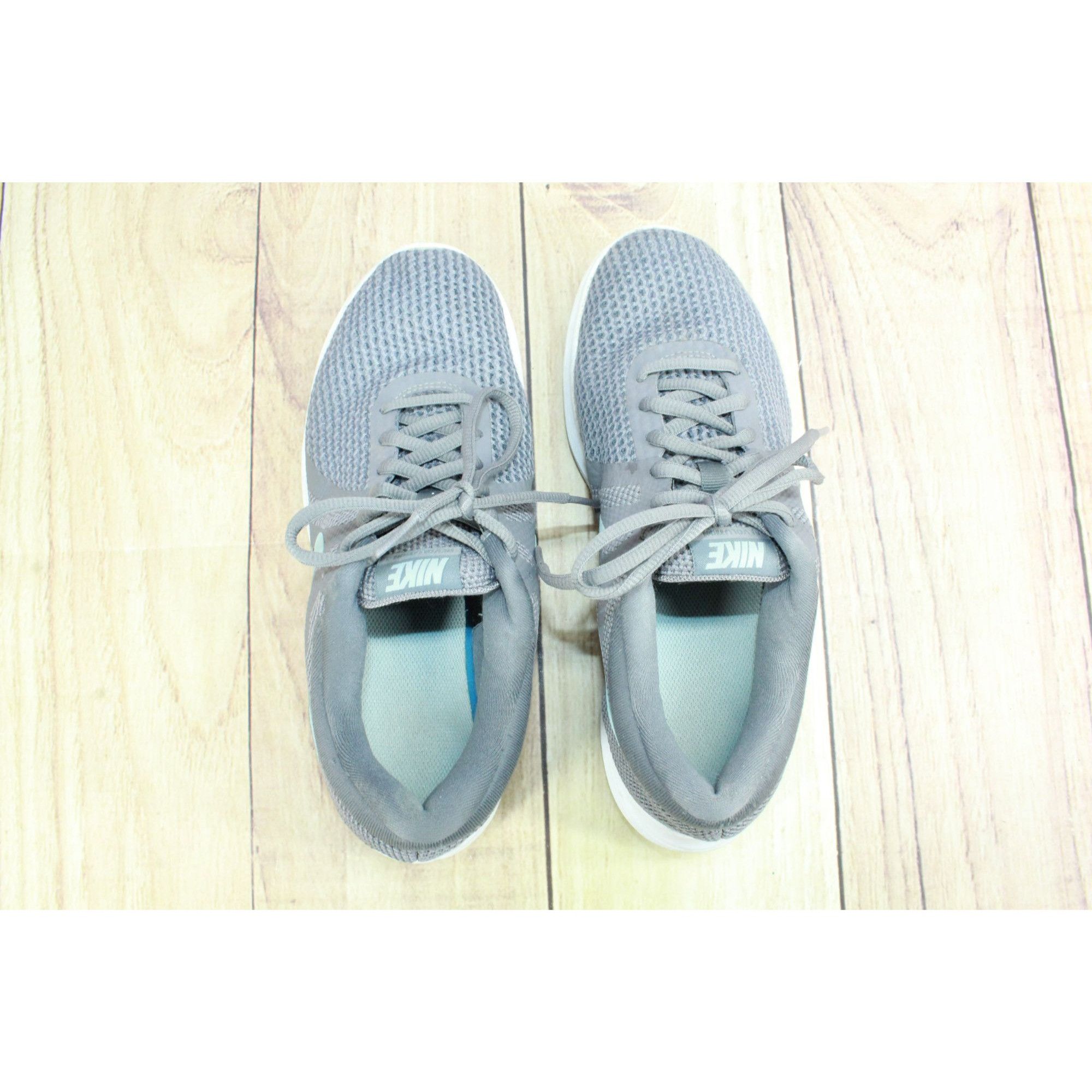 Nike Nike Revolution 4 Women’s Gray Running Shoes Size 8 Size US 8 / IT 38 - 7 Thumbnail