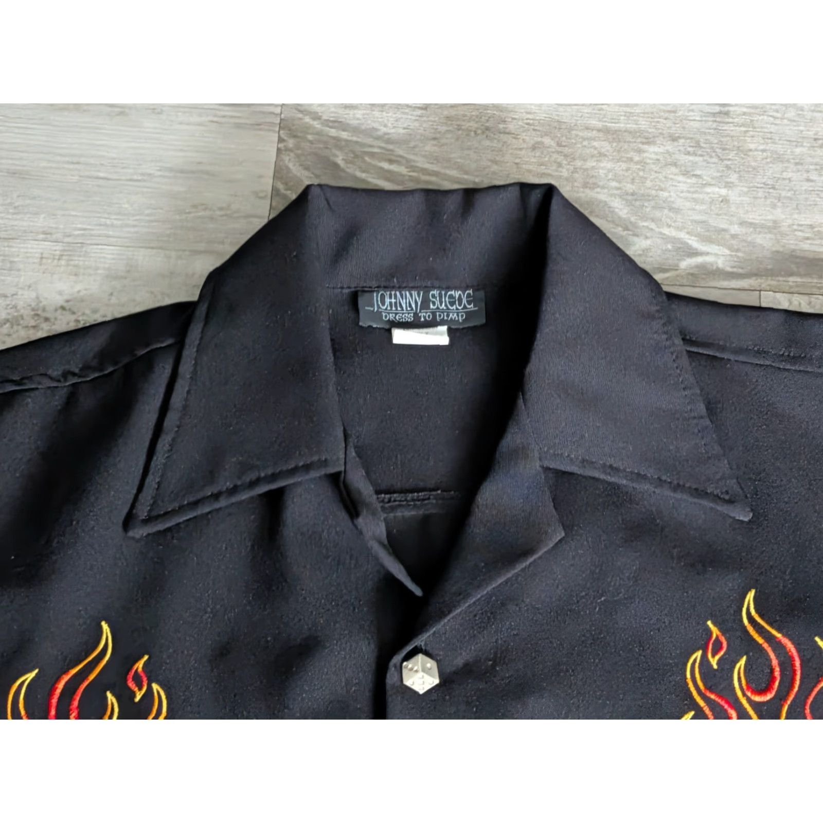 Vintage Vtg Johnny Suede Mens Dice Button Shirt Flames L Black Bowling Shirt USA Made Size US L / EU 52-54 / 3 - 5 Thumbnail