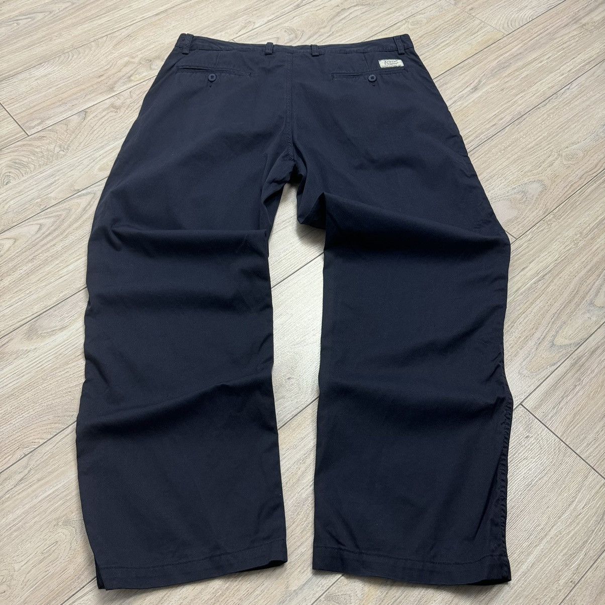 Avirex Vintage Y2K Avirex Essential Navy 100% Cotton Chino Pants Size US 34 / EU 50 - 7 Thumbnail