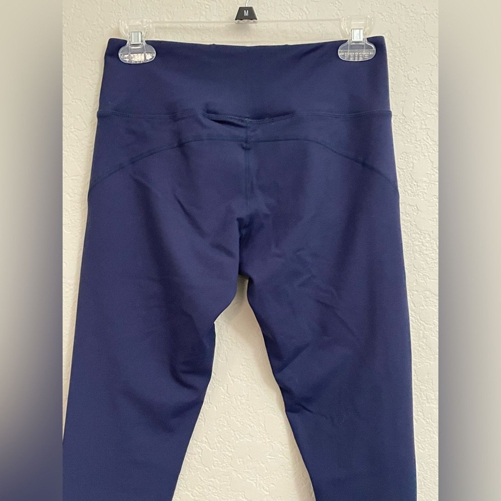 Lululemon Lululemon Invigorate 7/8 Tights in Navy - Size 6 Size 28" / US 6 / IT 42 - 6 Thumbnail