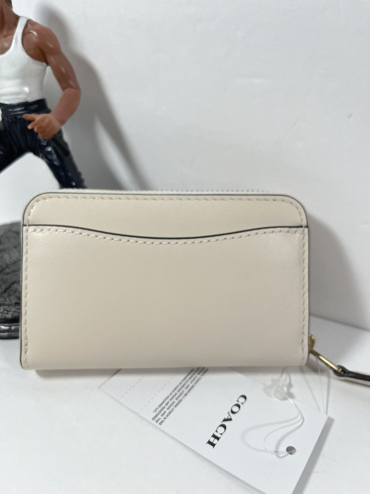 Coach Coach Essential Small Zip Around Card Case NWT Size ONE SIZE - 4 Thumbnail