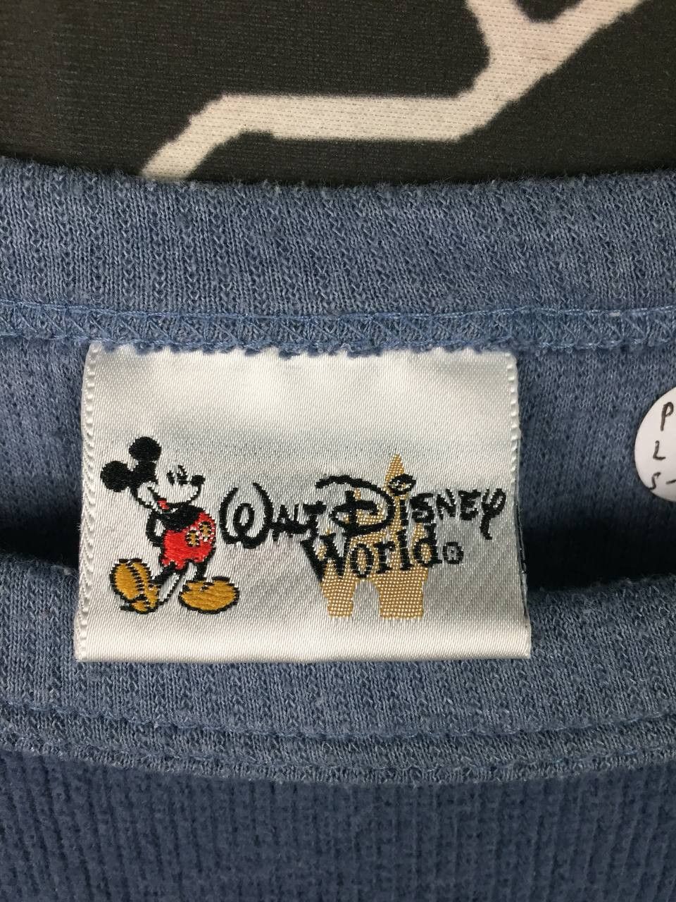 Disney Vtg Walt Disney World Mickey Mouse Thermal Long Sleeve Tee Size US L / EU 52-54 / 3 - 9 Thumbnail