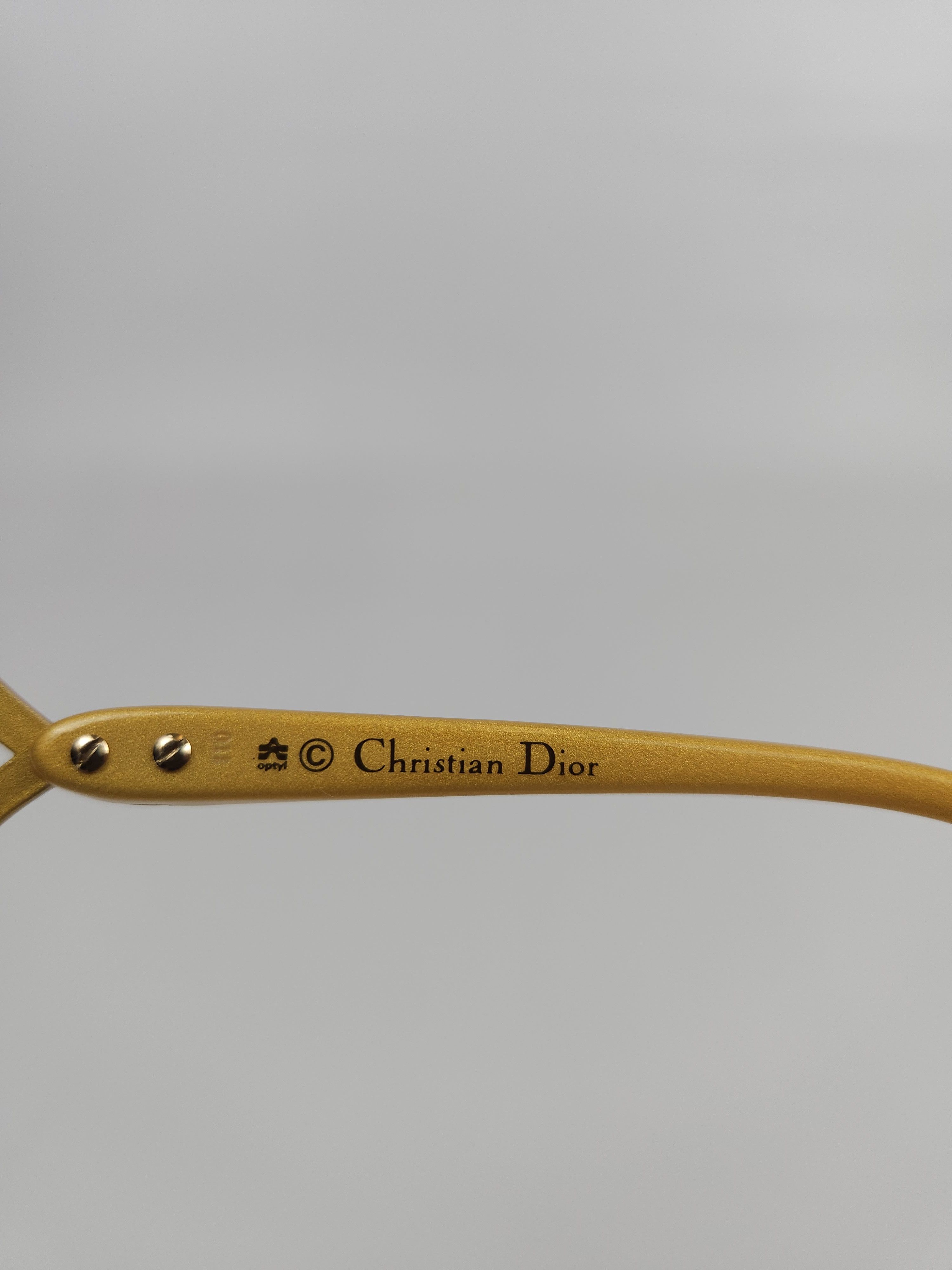 Dior Vintage 80s Dior 2056 40 butterfly sunglasses Size ONE SIZE - 16 Thumbnail