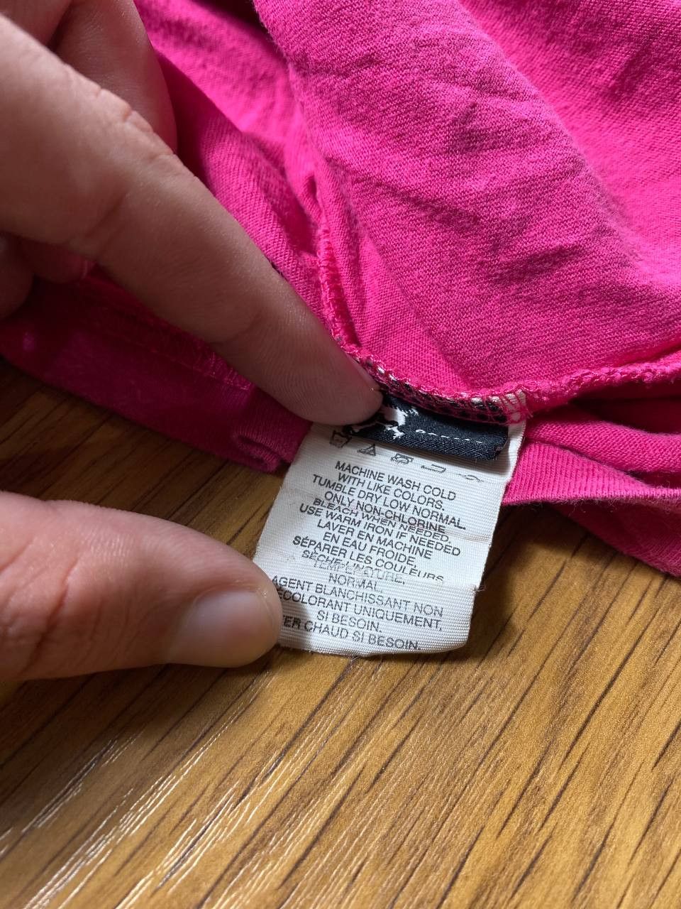 Oakley × Vintage 👁️ Vintage T-Shirt OAKLEY Center Logo + Bag Print Size US XL / EU 56 / 4 - 12 Thumbnail