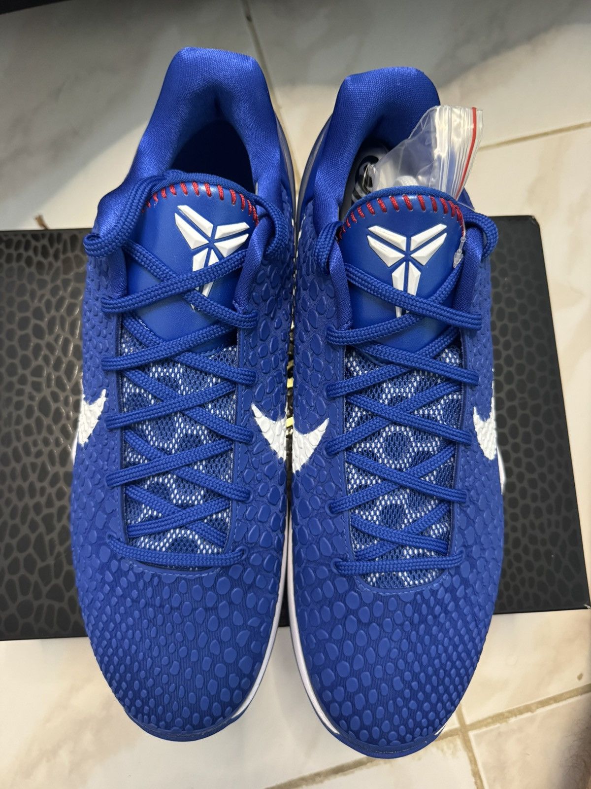 Nike Size 12.5-Kobe 6 protro Dodger Size US 12.5 / EU 45-46 - 4 Thumbnail