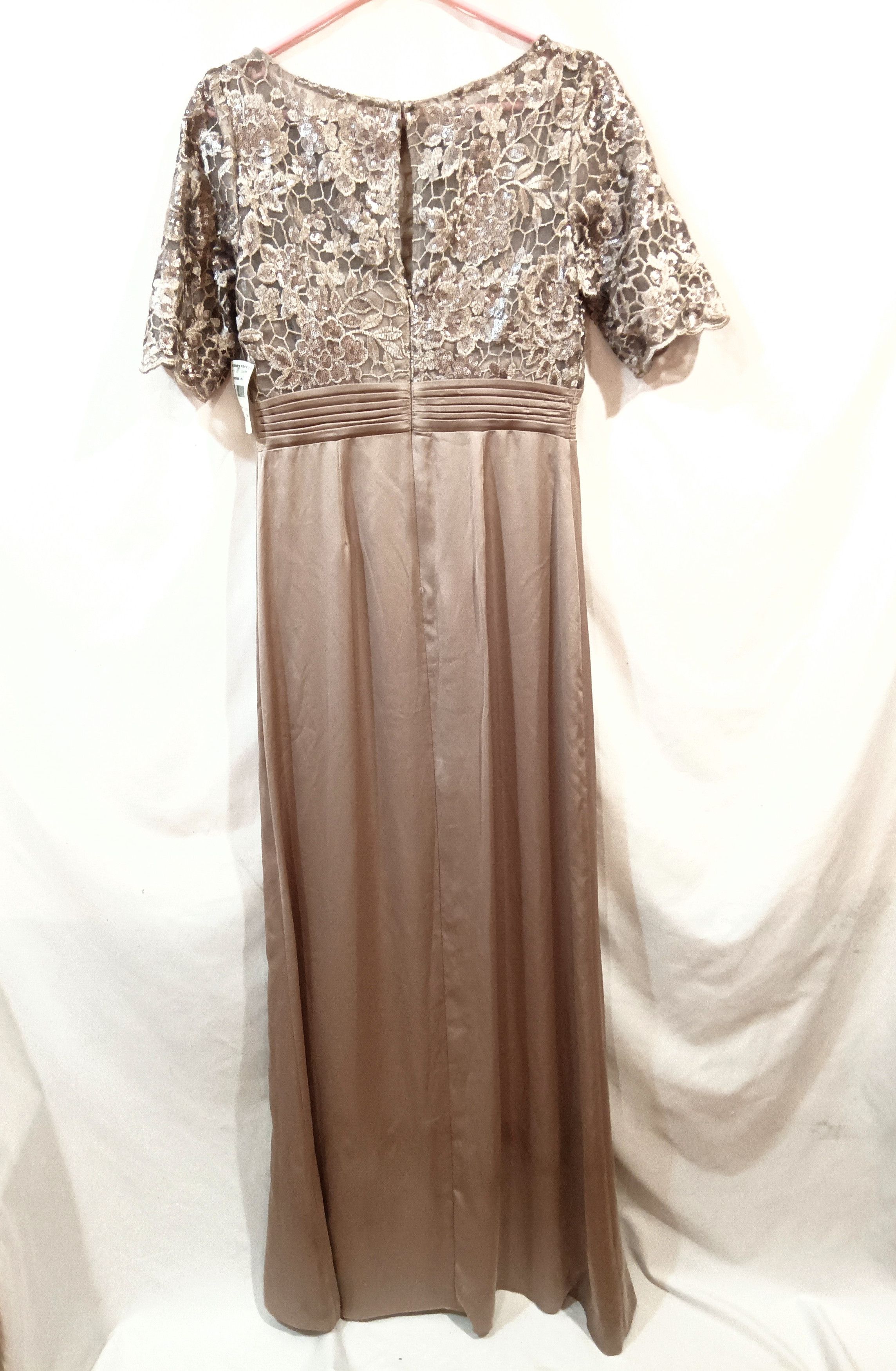 Adrianna Papell Adrianna Papell Maxi Dress Size 8 NWT Champagne Beige Color Size M / US 6-8 / IT 42-44 - 5 Thumbnail