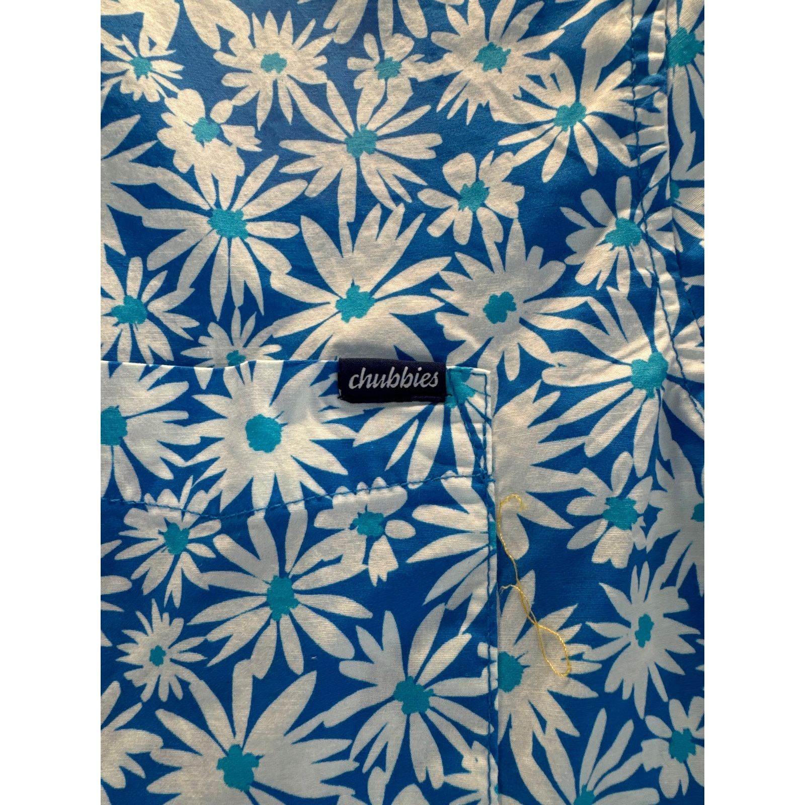 Chubbies Chubbies Friday Shirt Short sleeve Button-up men sz M Size US M / EU 48-50 / 2 - 3 Thumbnail