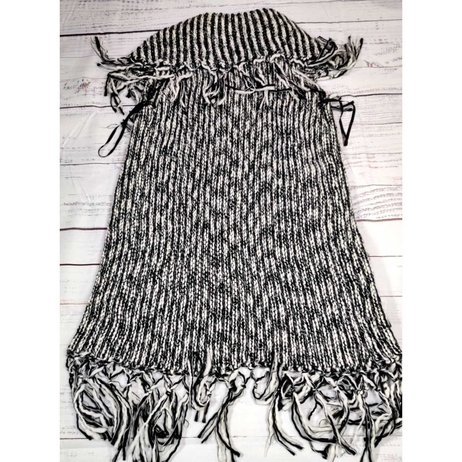 Vintage Chico's Sweater Vest Shirt Women S Black Fringe Open Front Striped Knit Wool Blend Vest Size S / US 4 / IT 40 - 5 Thumbnail