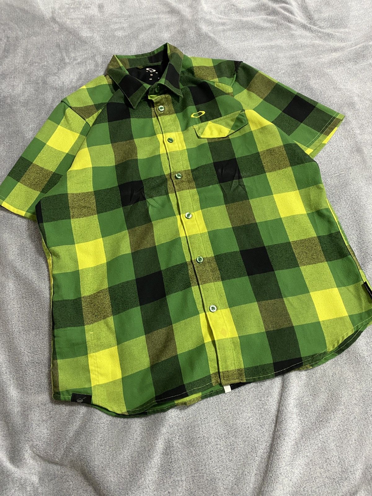 Oakley Vintage Y2k Oakley shirt Size US L / EU 52-54 / 3 - 4 Thumbnail