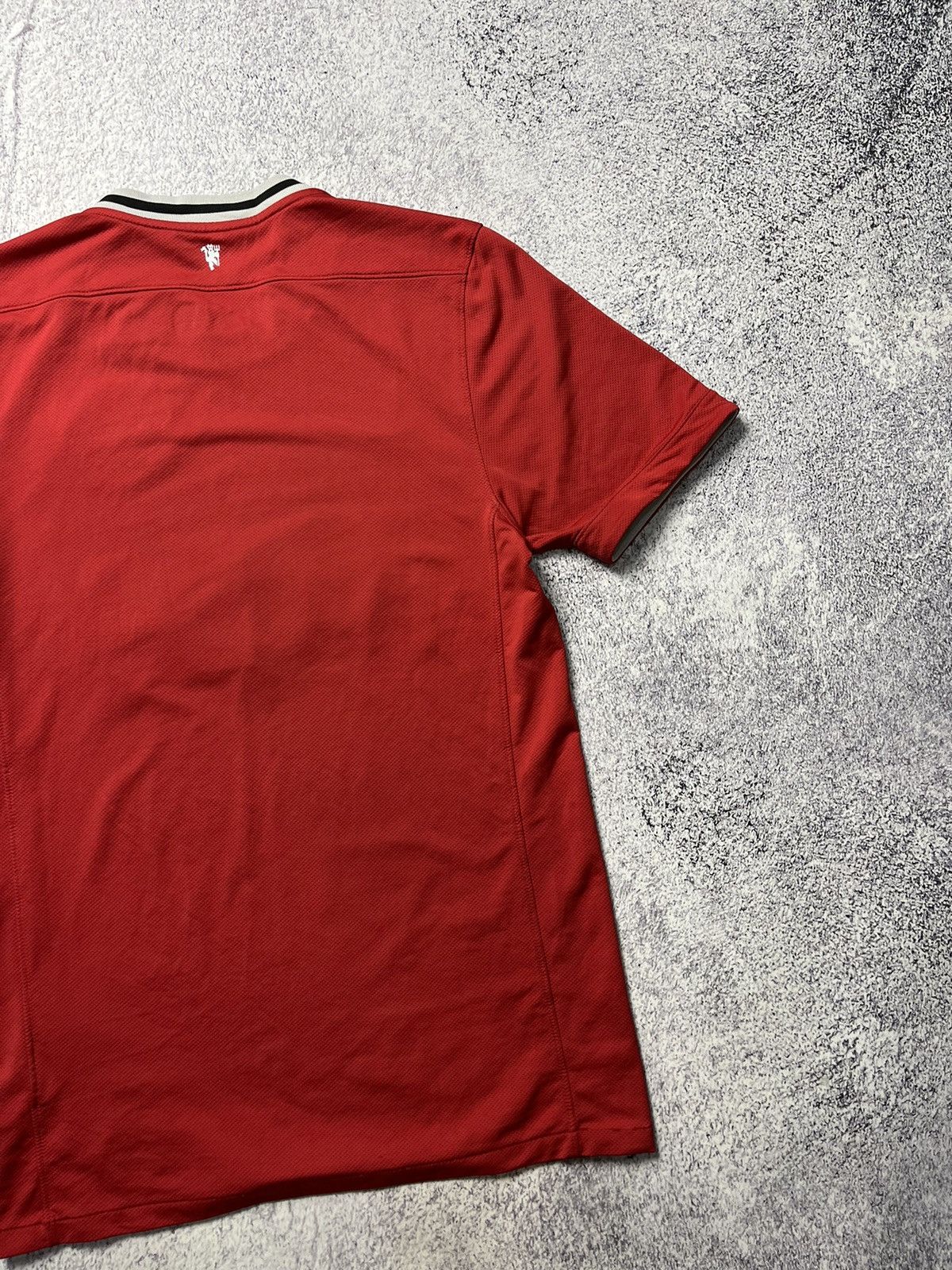 Nike Blokecore Nike Manchester United 2011 2012 Home Shirt Jersey Size US S / EU 44-46 / 1 - 15 Thumbnail