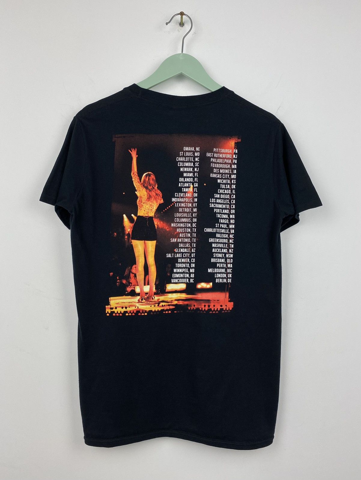 Band Tees Taylor Swift Red Tour T Shirt Tee Lady Gaga Bieber Y2K Size US S / EU 44-46 / 1 - 3 Thumbnail