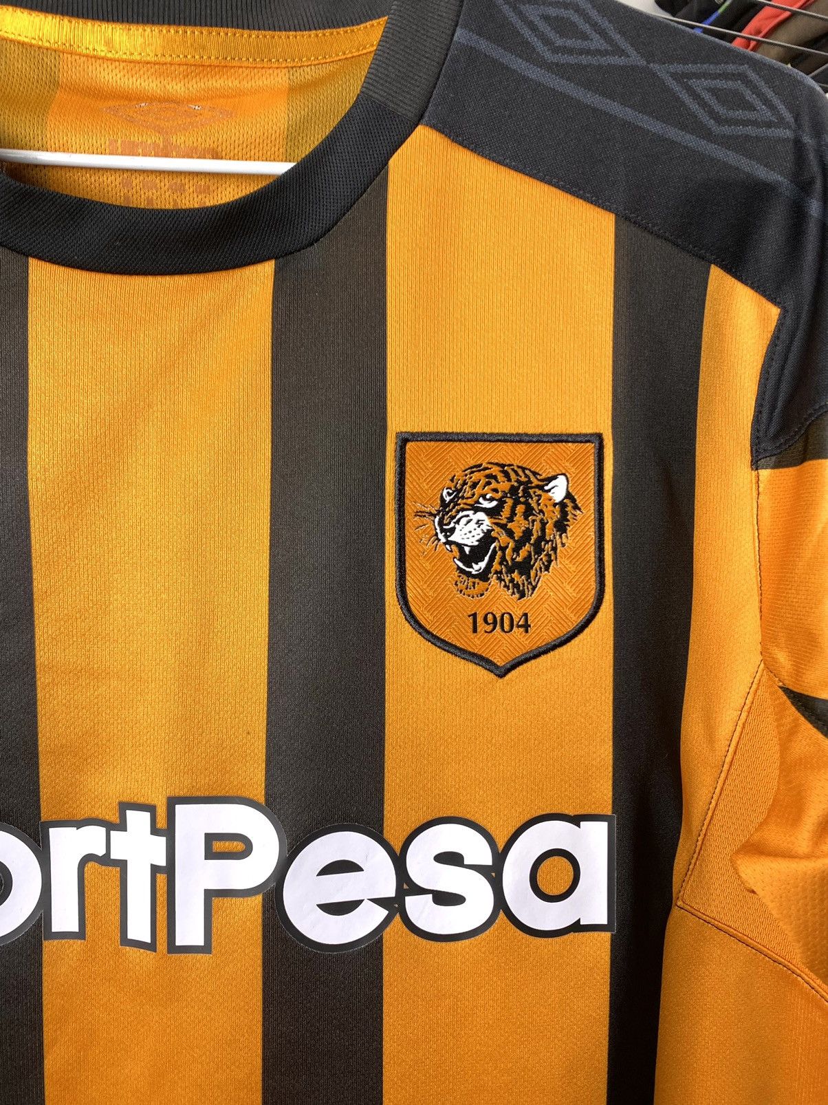 Umbro Umbro Hull City Soccer Jersey T Shirt Hype Size US M / EU 48-50 / 2 - 6 Thumbnail