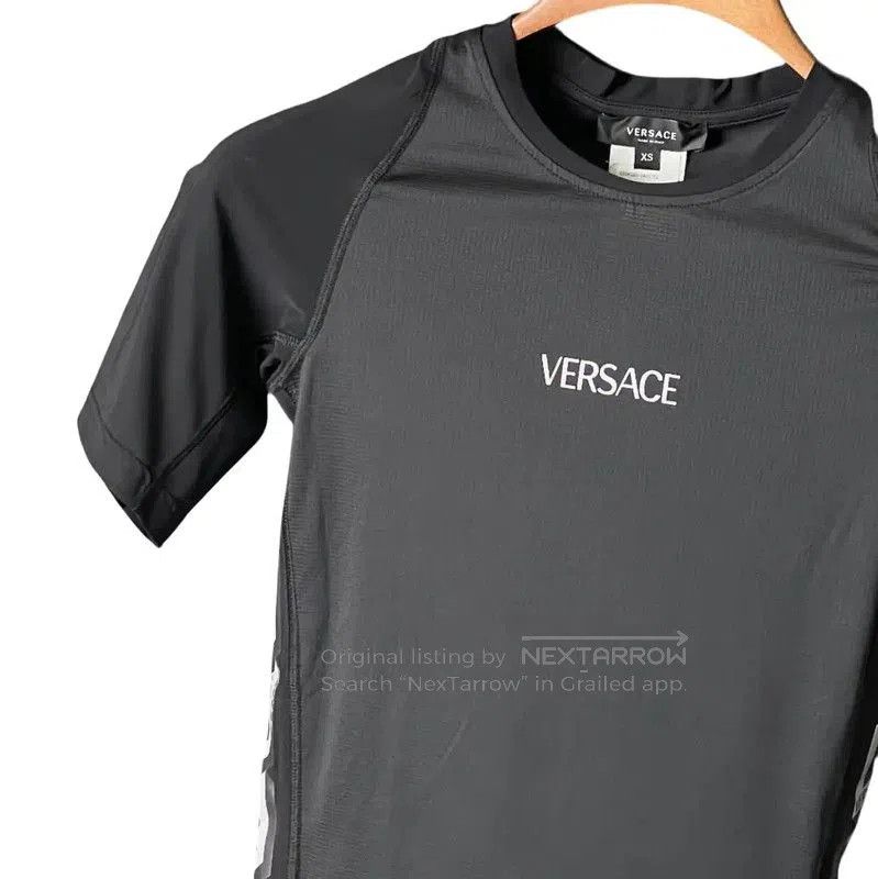 Versace Versace Black Logo Print Summer T-Shirt . Size US XS / EU 42 / 0 - 4 Thumbnail