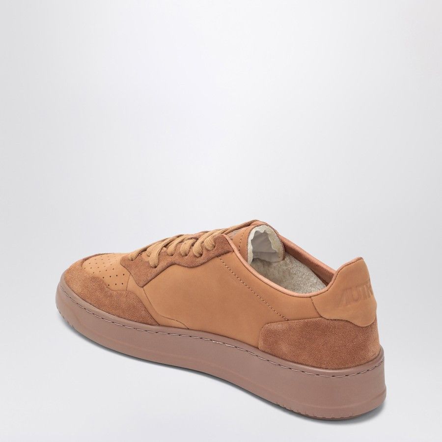 o1d2blof0725 Low-Top Sneakers in Brown