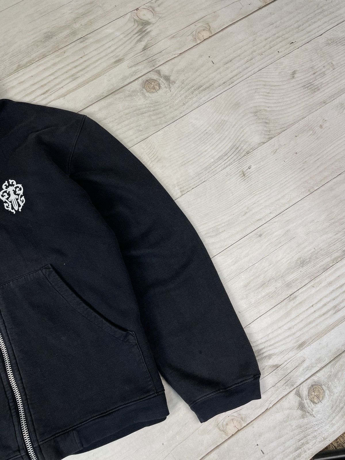 Chrome Hearts Chrome hearts Hoodie Dagger Leather Patch Horseshoe Spellout Size US L / EU 52-54 / 3 - 8 Thumbnail
