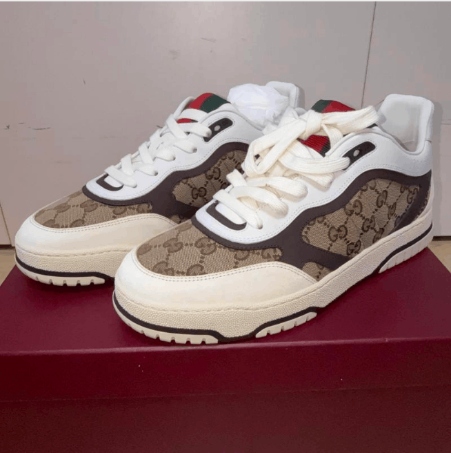 Gucci Gucci Low-Top Sneaker Size US 10 / EU 43 - 1 Thumbnail