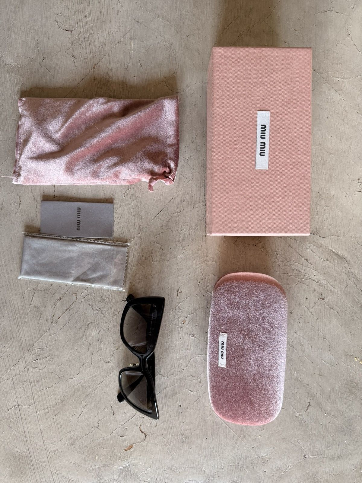 Miu Miu MIU MIU Sunglasses Size ONE SIZE - 4 Thumbnail