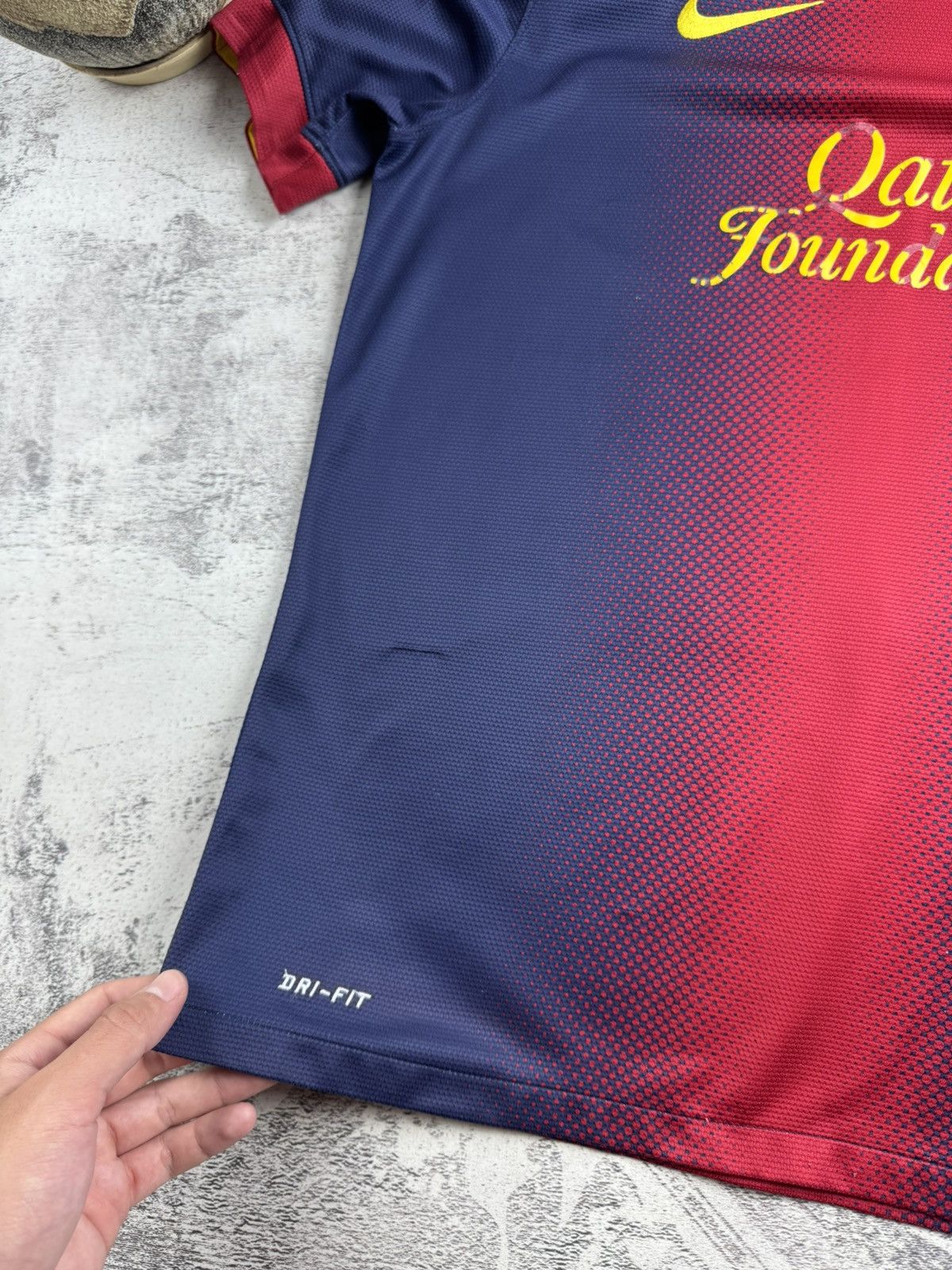 Nike BARCELONA FC 2012 2013 Home Vintage Nike Soccer Football Football Shirt Jersey Size US L / EU 52-54 / 3 - 10 Thumbnail