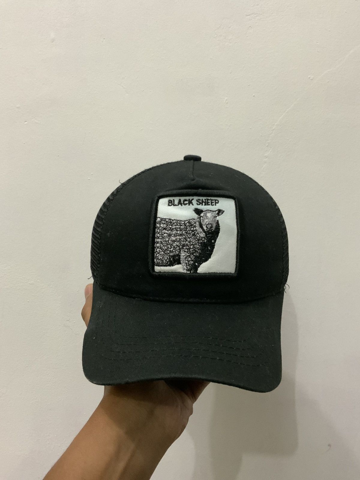Japanese Brand Black Sheep Patches Trucker Hat Size ONE SIZE - 5 Thumbnail