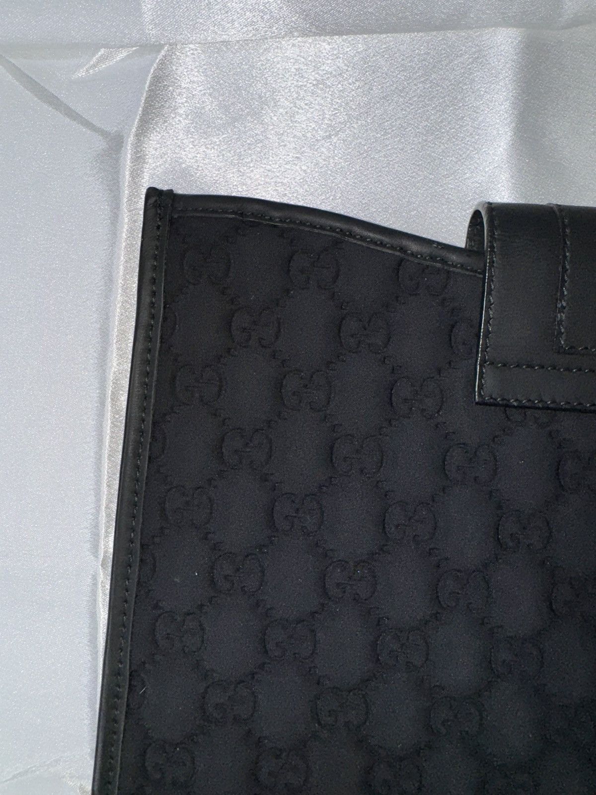Gucci Gucci GG Black Quilted Fabric Tablet iPad Sleeve / Case Size ONE SIZE - 5 Thumbnail