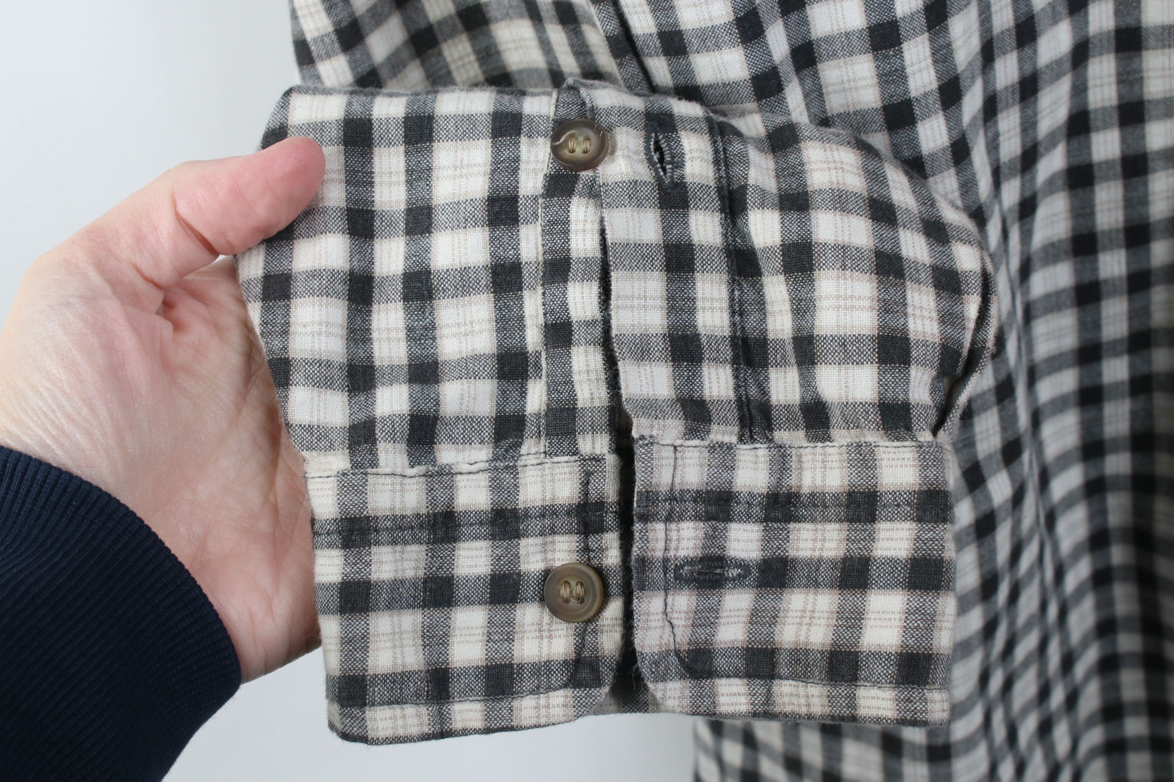 Vintage Vintage 90s Streetwear Rodeo Collared Button Down Shirt Size US XL / EU 56 / 4 - 9 Thumbnail