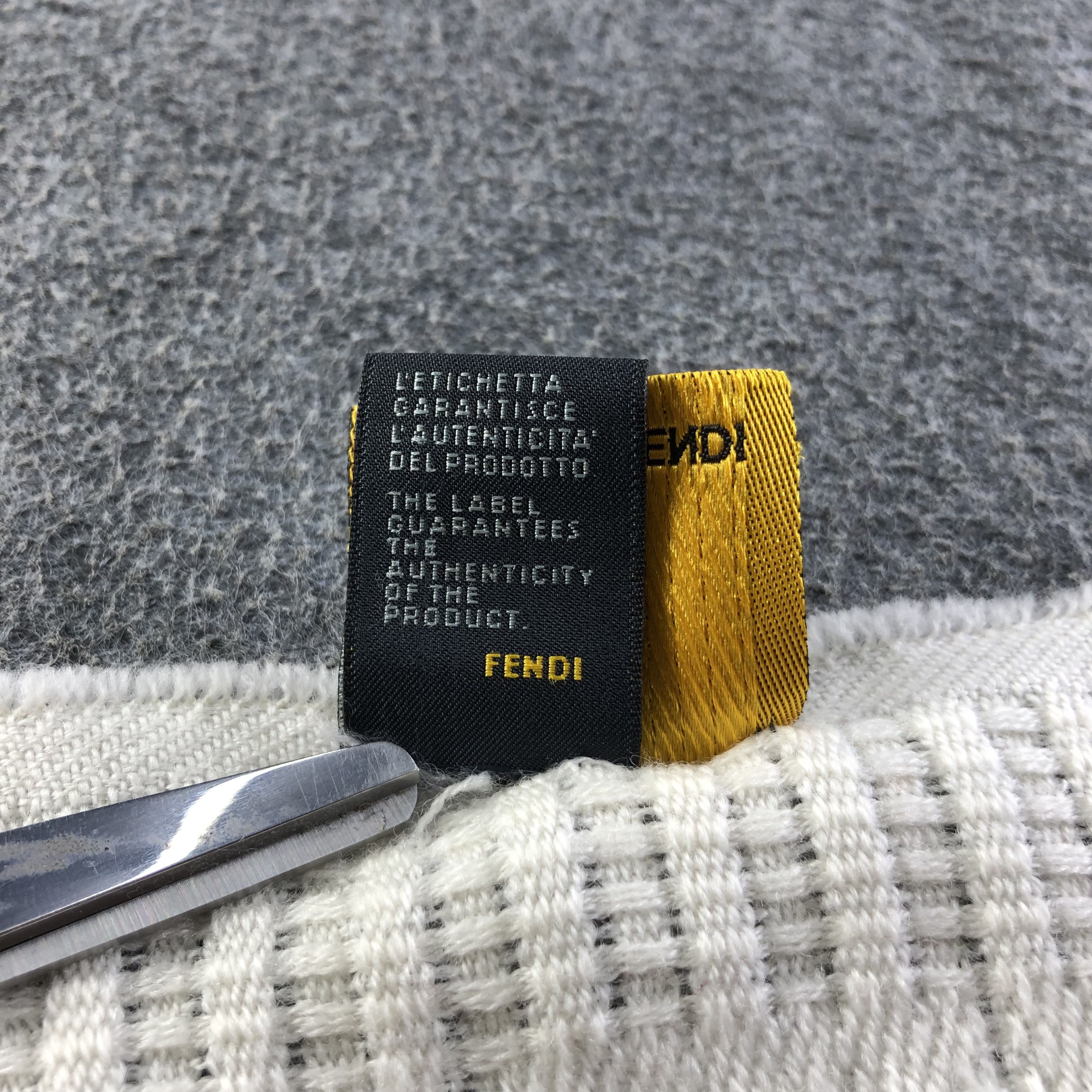 Fendi Fendi FF Monogram Wool Scarf Muffler V1754 Size ONE SIZE - 6 Thumbnail
