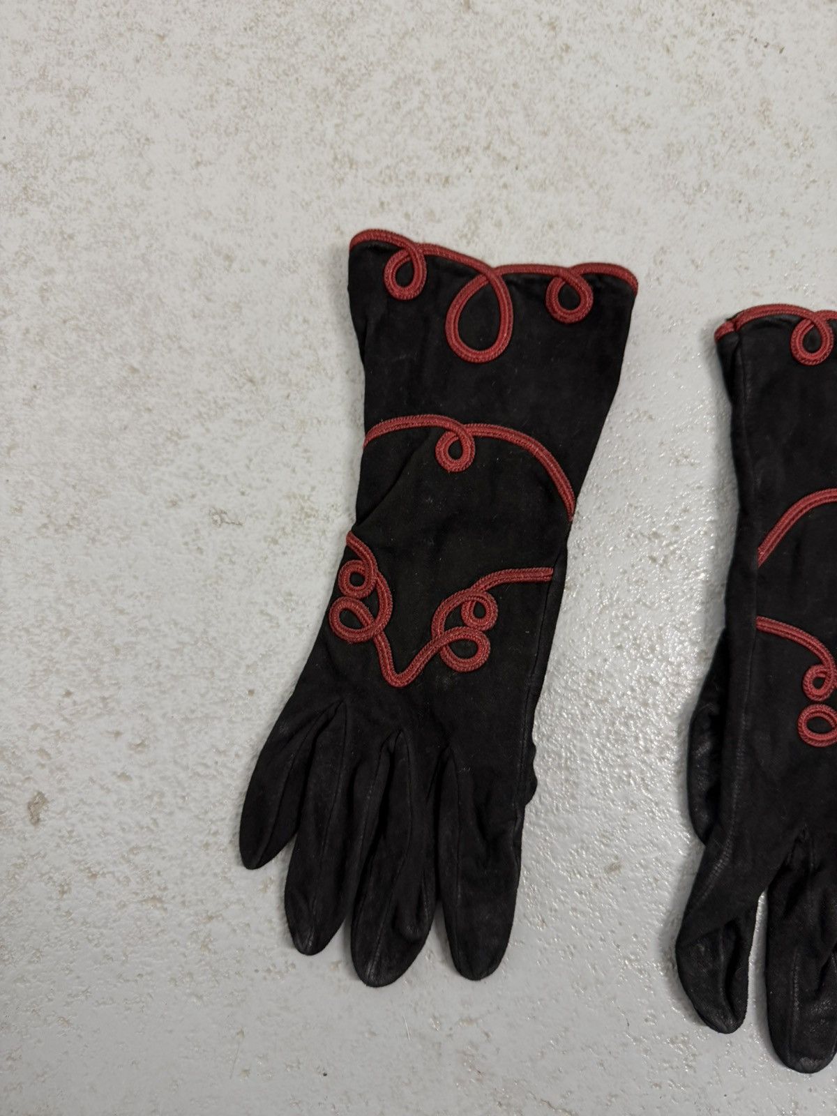 Bottega Veneta Vintage 90s Bottega Veneta Goussar Leather/ Silk Gloves Size ONE SIZE - 4 Thumbnail