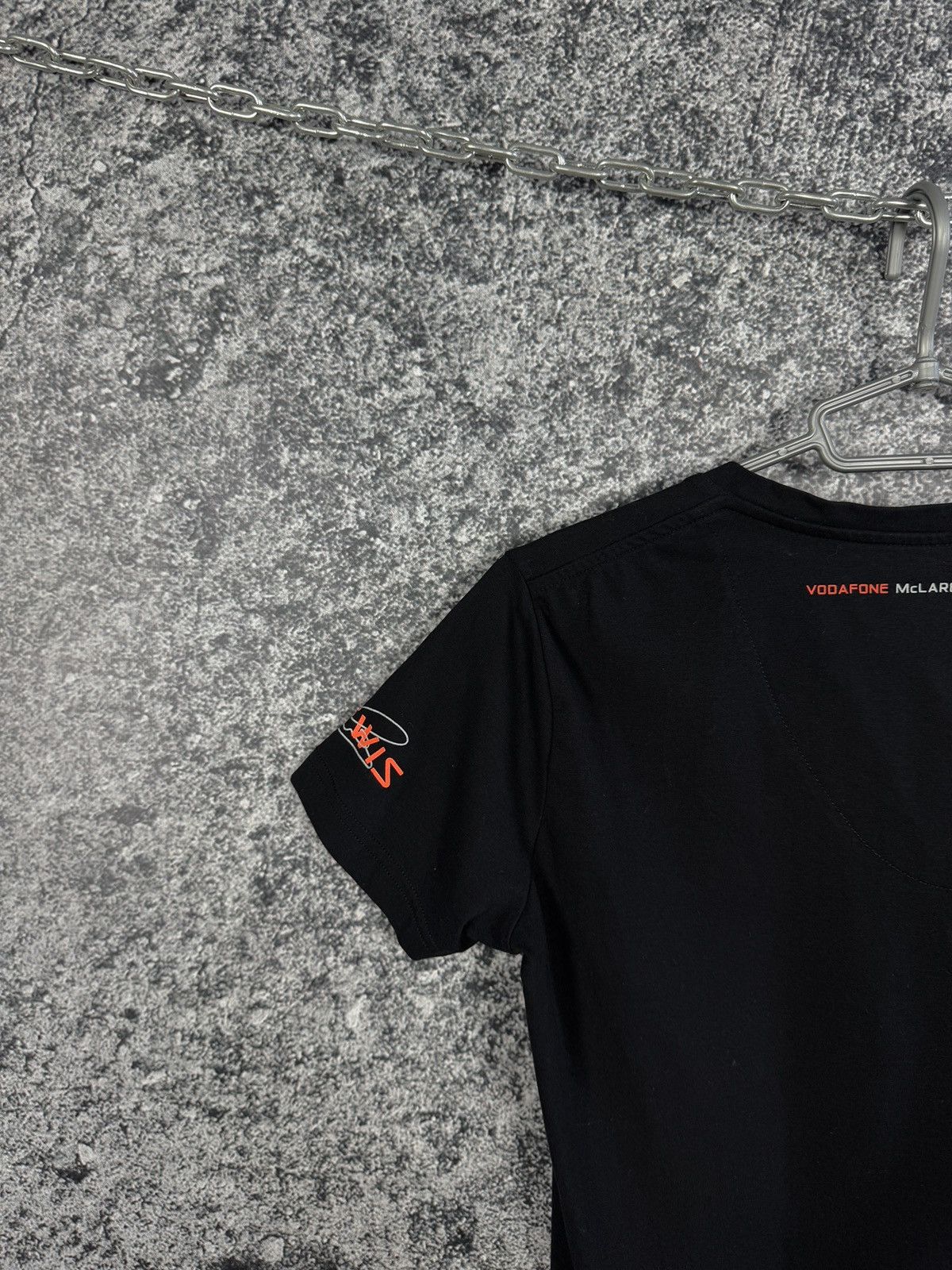 Formula 1 Formula 1 Vodafone McLaren Mercedes Racing T-Shirt Lewis XL Size XL / US 12-14 / IT 48-50 - 11 Thumbnail