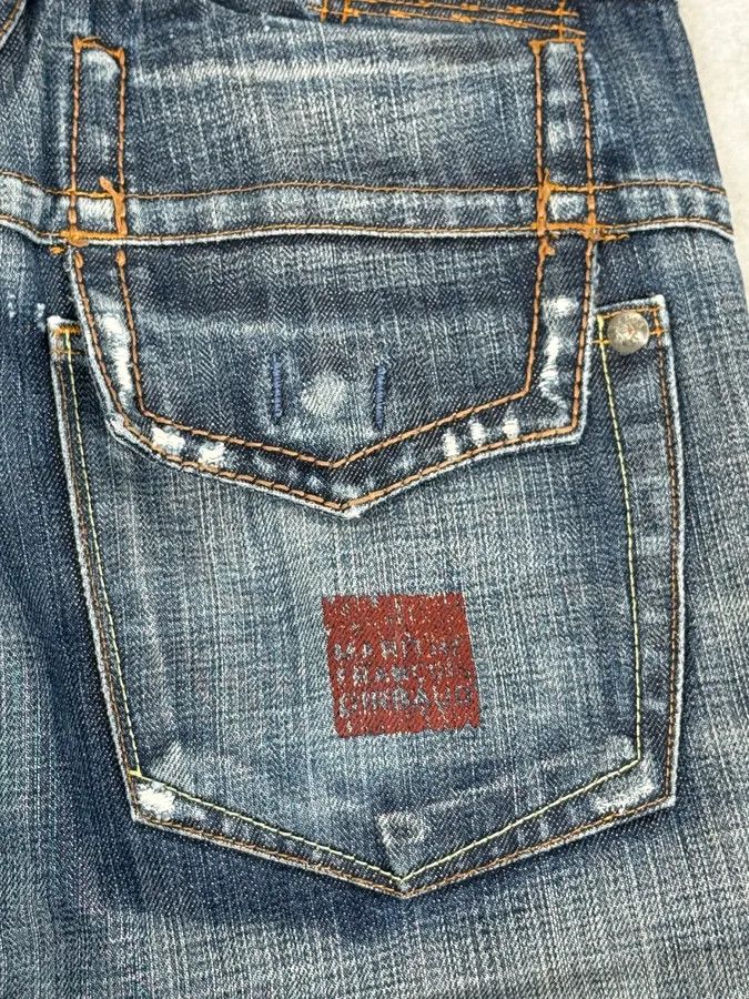 Marithe + Francois Girbaud 2000s Marithé + François Girbaud Faded Blue Relaxed Denim Jeans Size US 32 / EU 48 - 8 Thumbnail