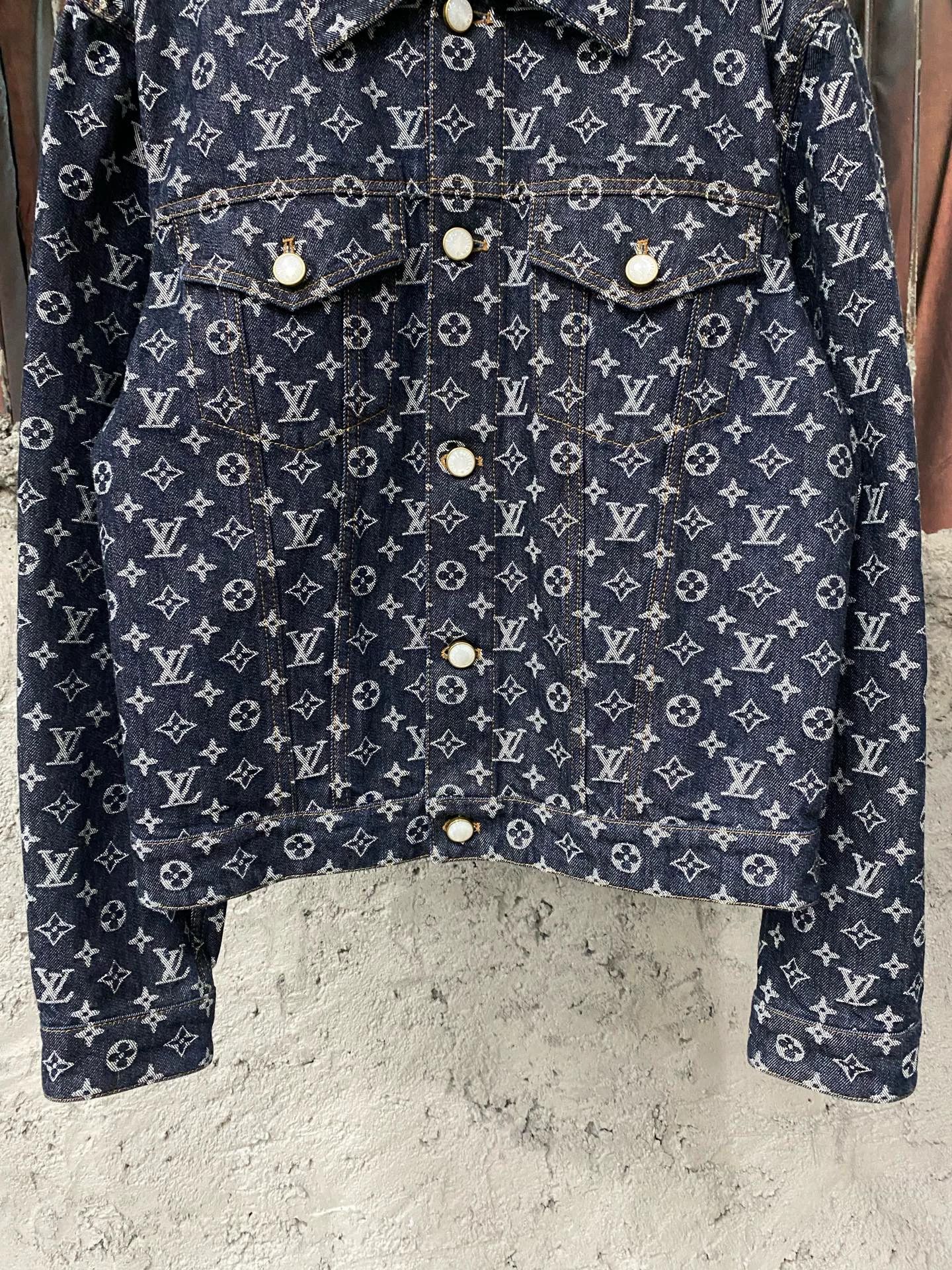 Louis Vuitton LV Denim Jacket Size 48 Size US M / EU 48-50 / 2 - 4 Thumbnail